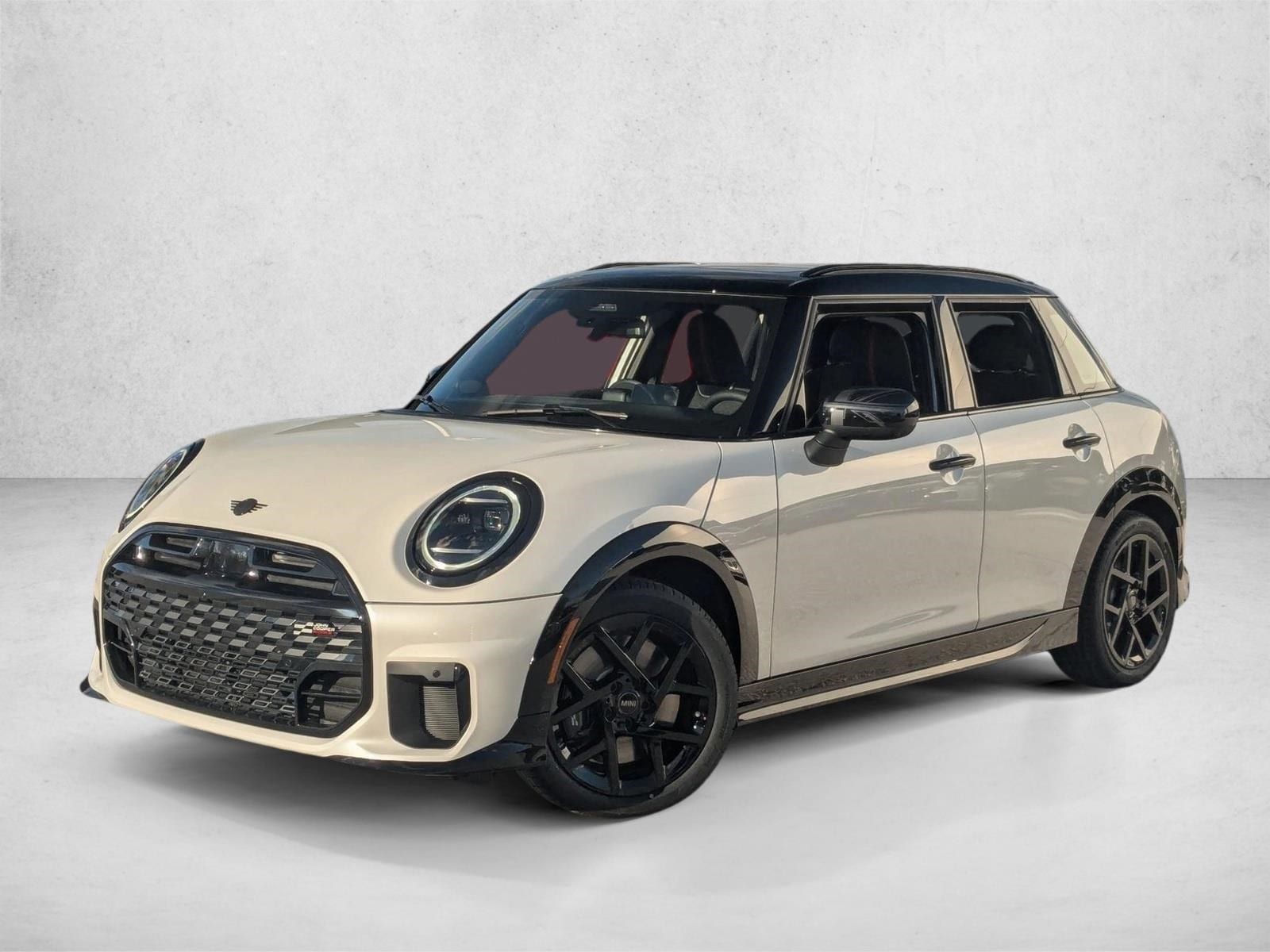 2026 MINI Hardtop 4 Door S's photo