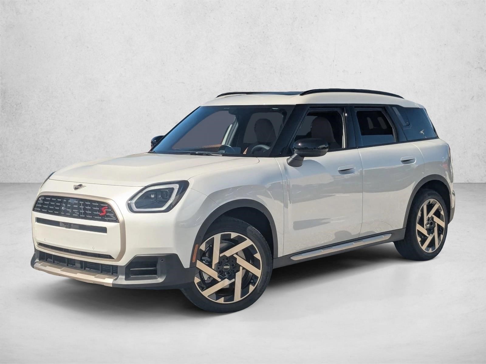 2026 MINI Countryman S's photo