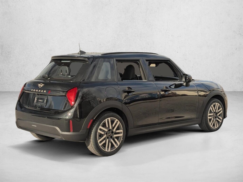 Used 2026 MINI Hardtop 4 Door Cooper S Hatchback