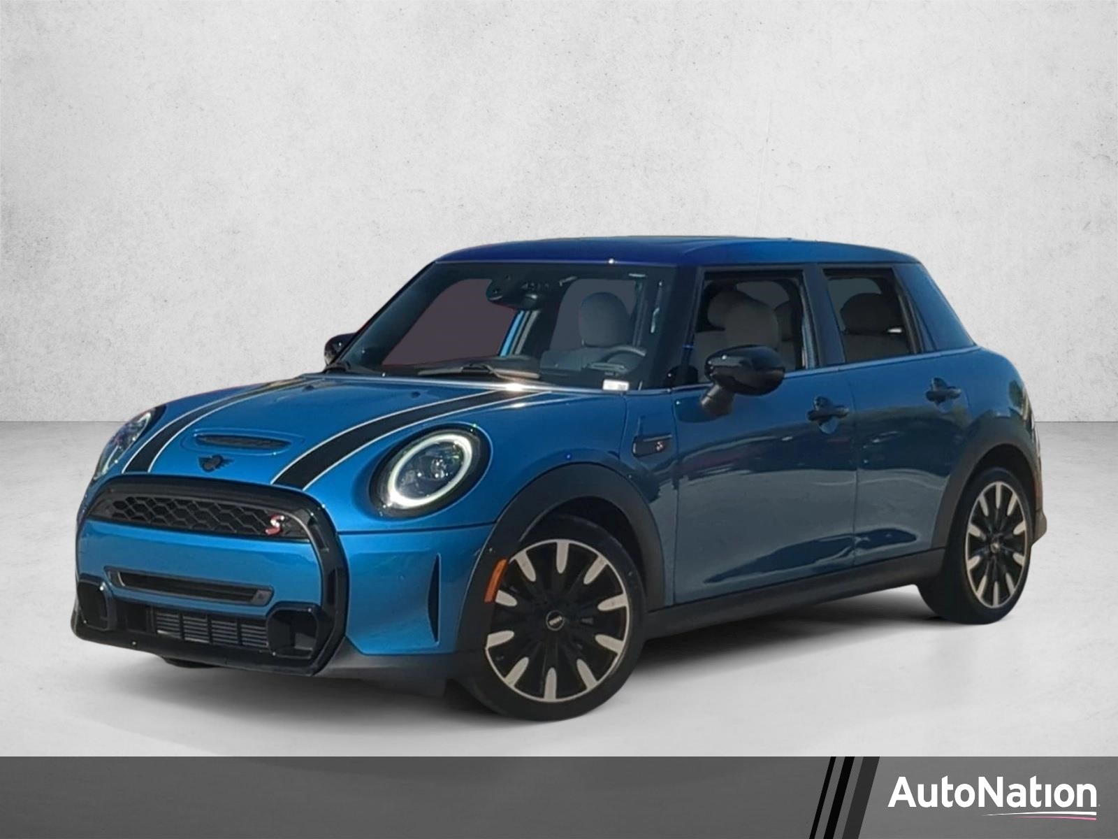2024 Mini Hardtop