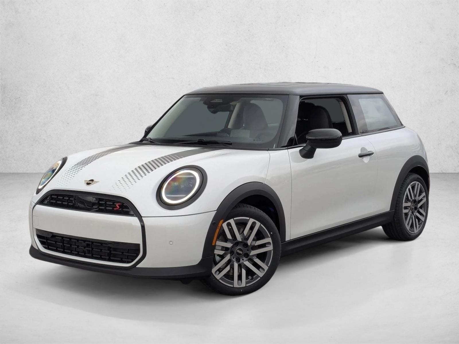 2026 MINI Hardtop 2 Door S's photo