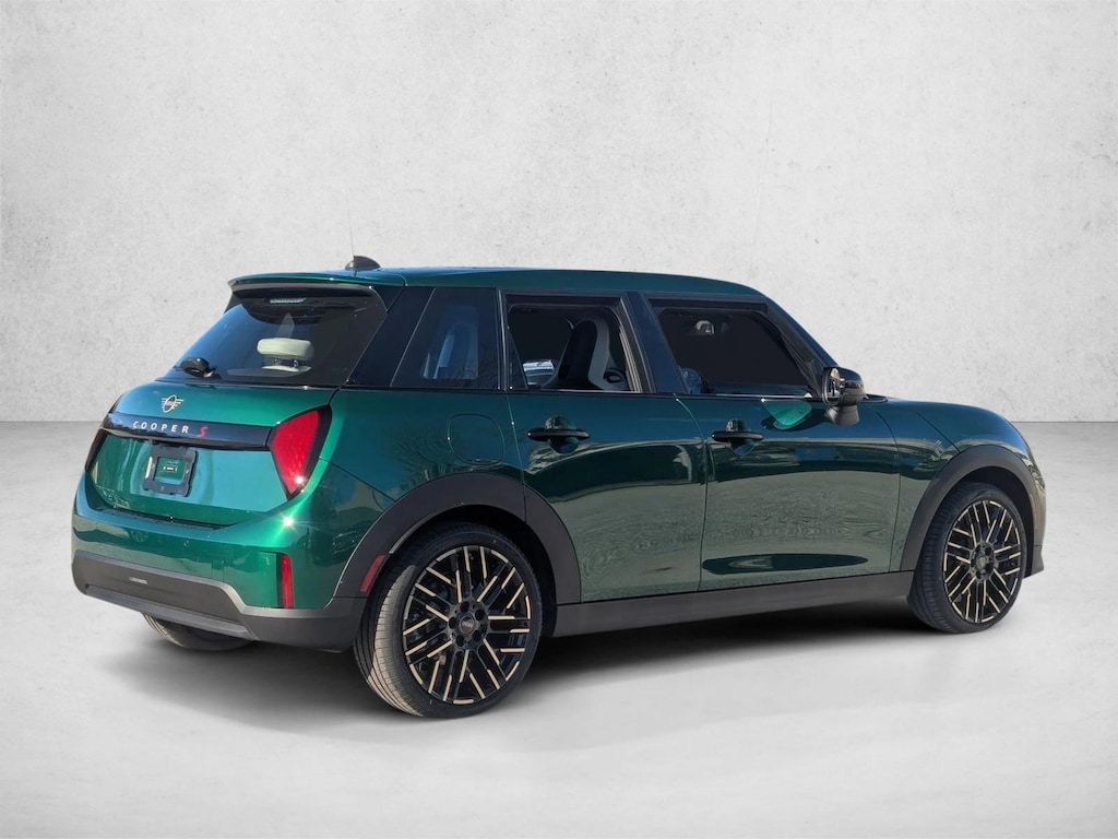 New 2026 MINI Hardtop 4 Door Cooper S Hatchback