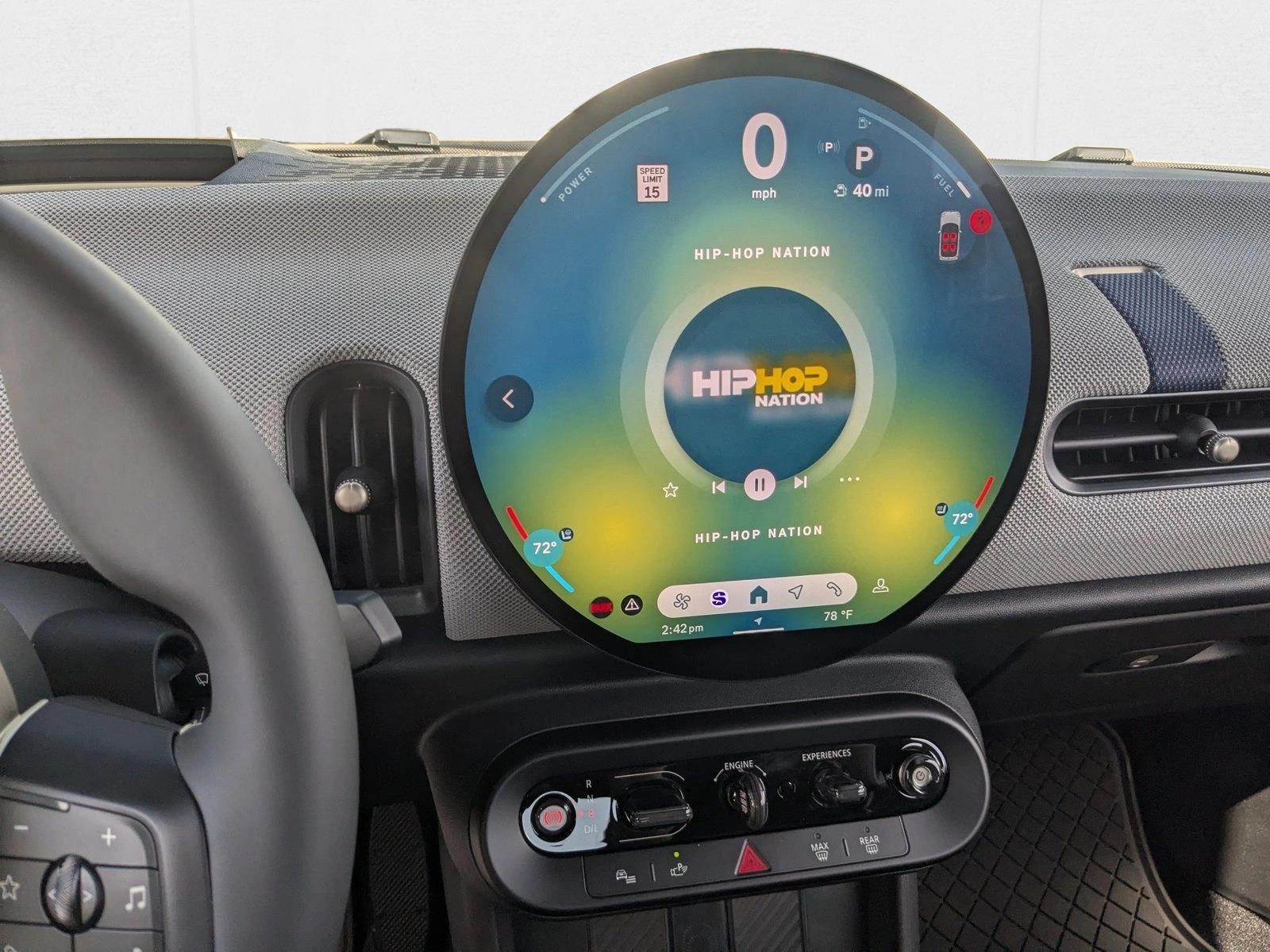 2025 MINI Convertible S - Photo 12