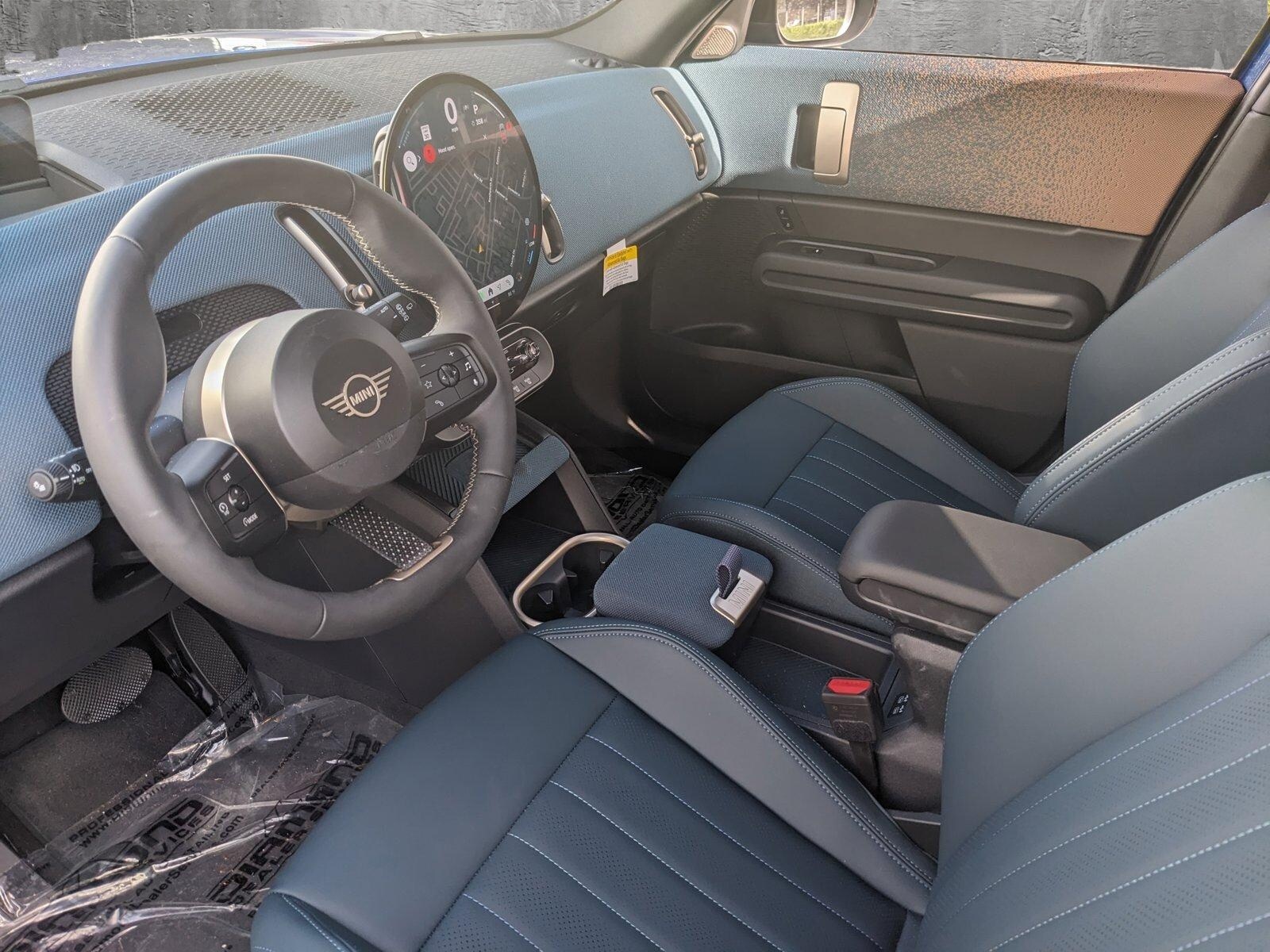 2025 Mini Countryman ALL4 S photo 3