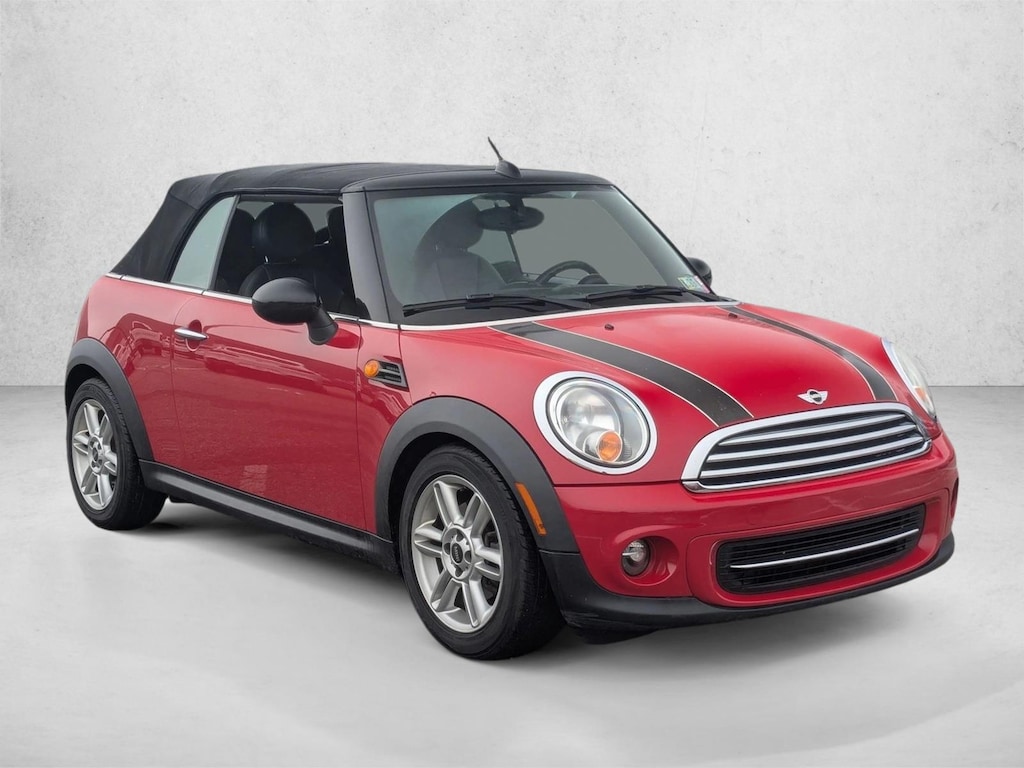 Used 2014 MINI Convertible Convertible