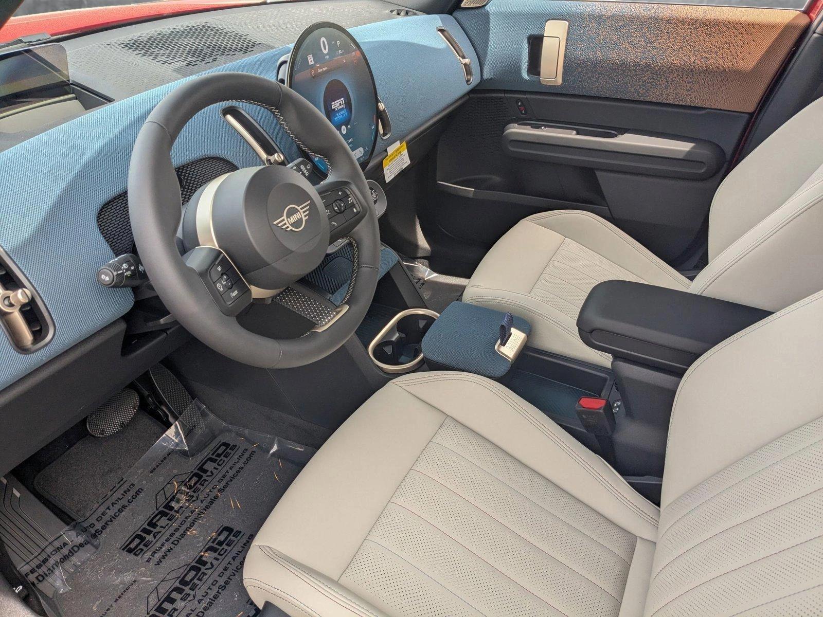 2025 Mini Countryman S ALL4 photo 3