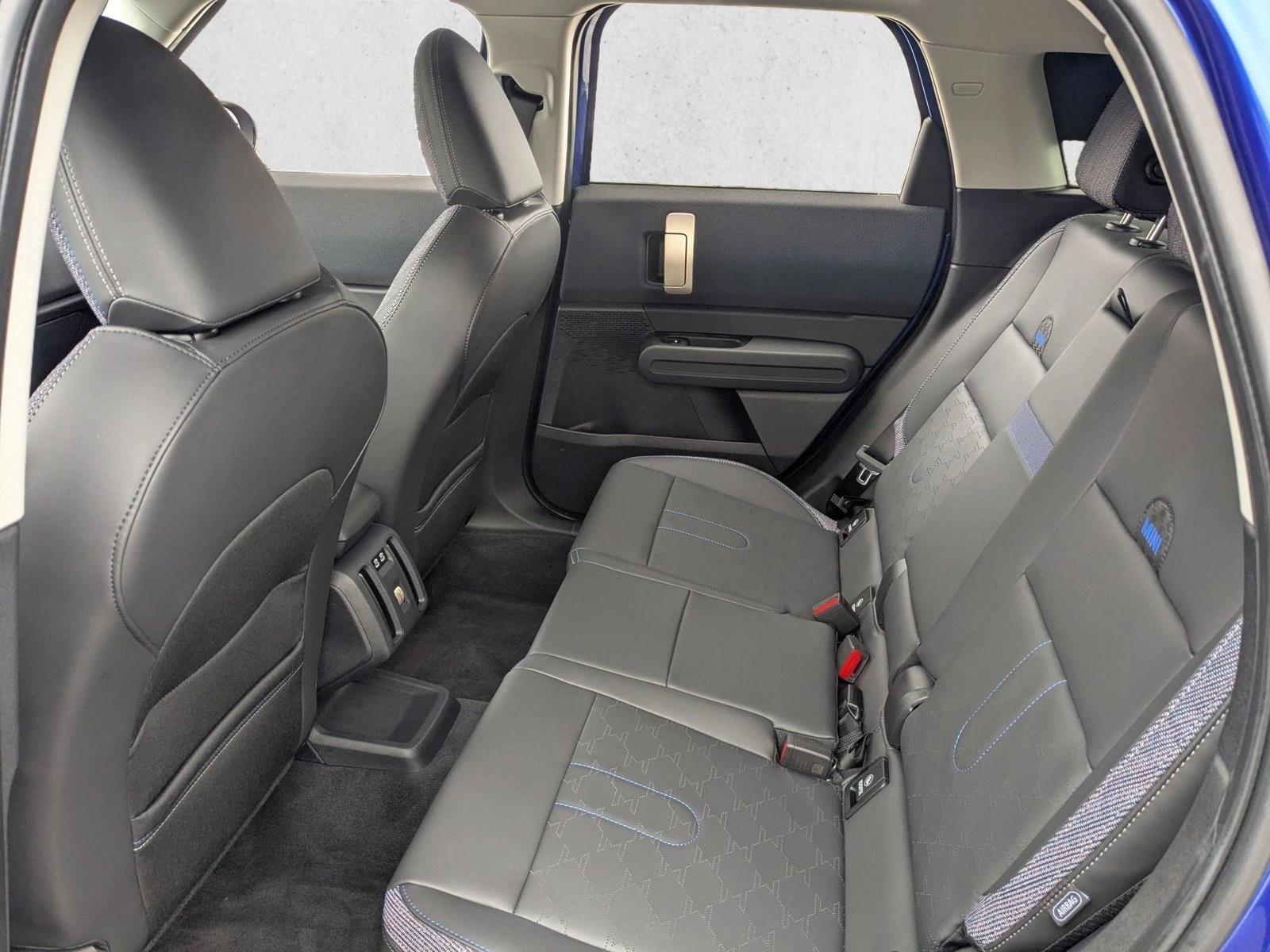 2025 MINI Countryman S - Photo 18