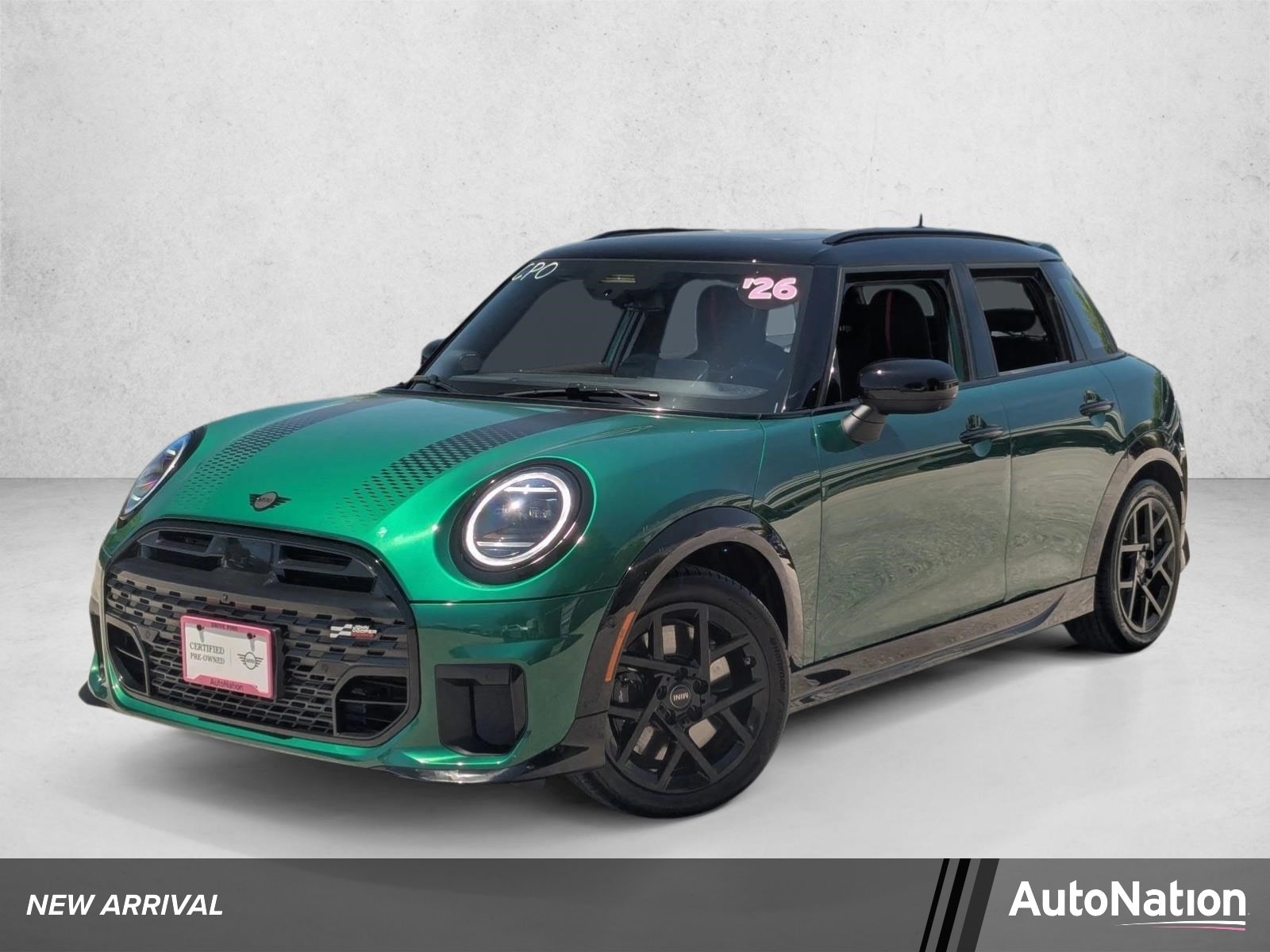 2026 MINI Hardtop Cooper S Signature's photo