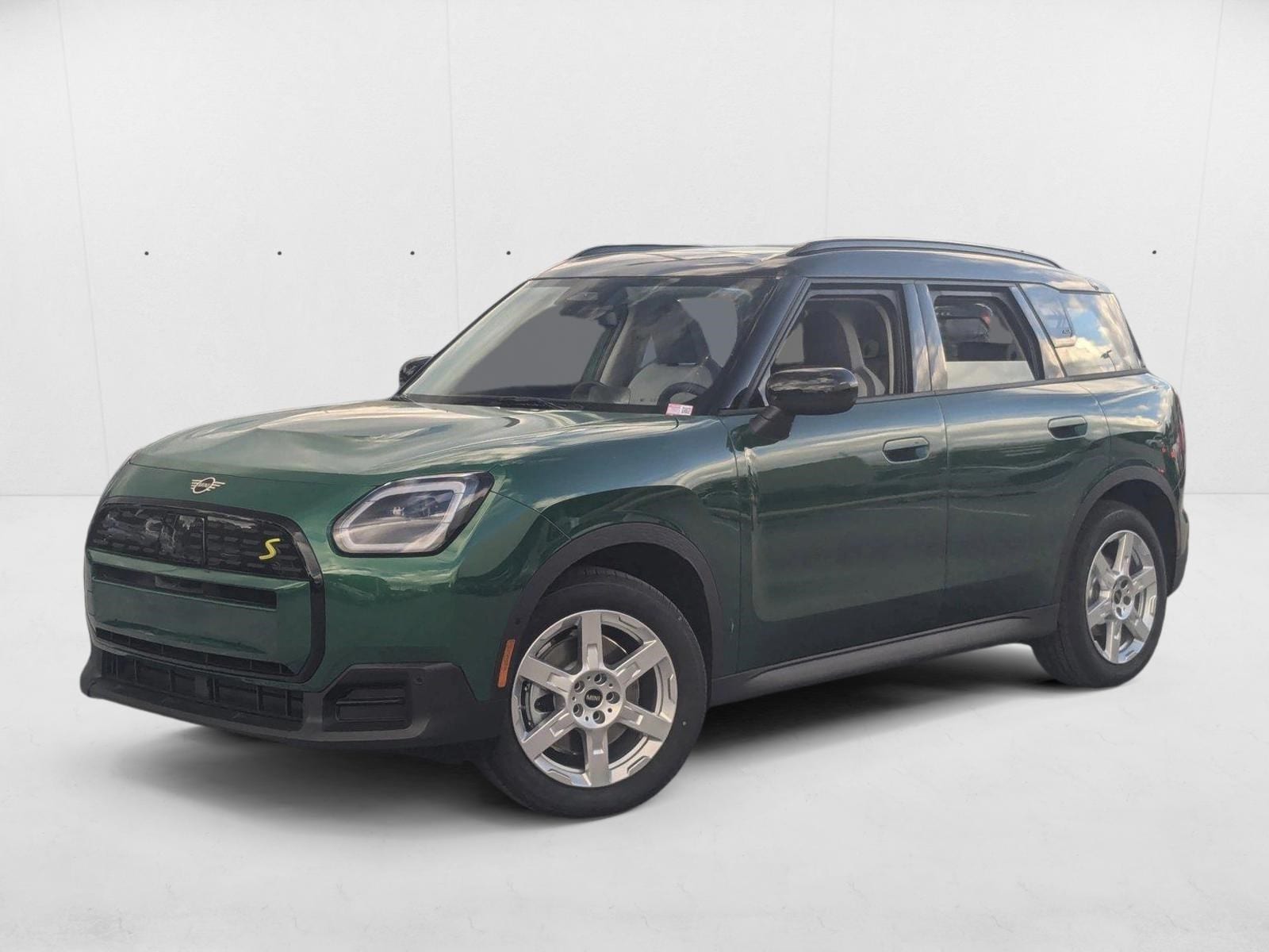 2025 MINI Countryman SE's photo