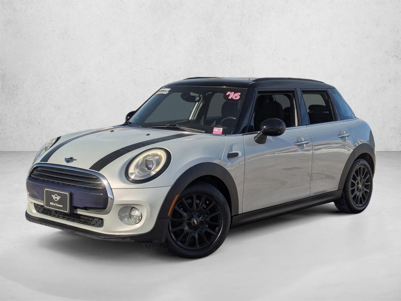 2016 MINI Cooper Base