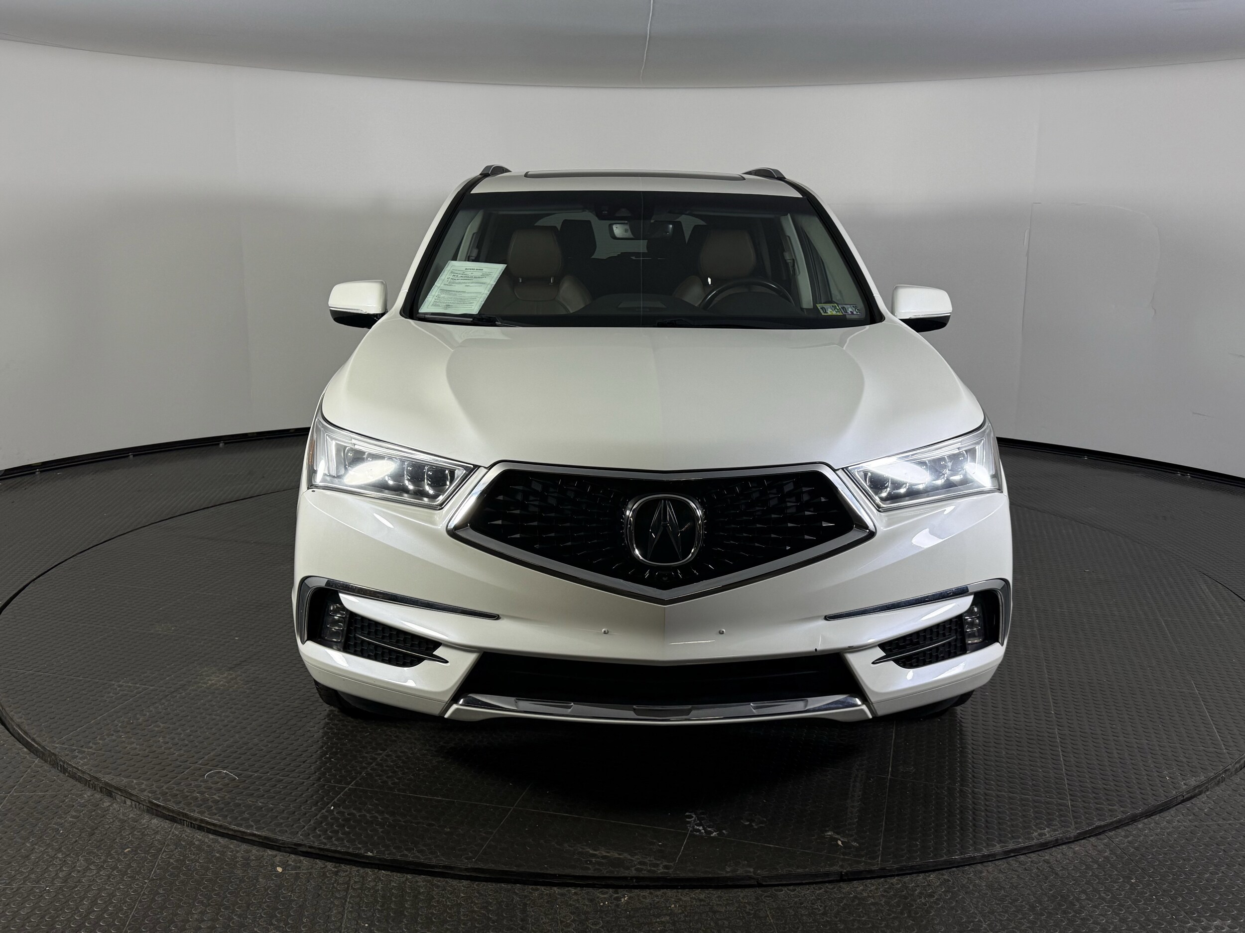 2019 Acura MDX SH-AWD Advance photo 2
