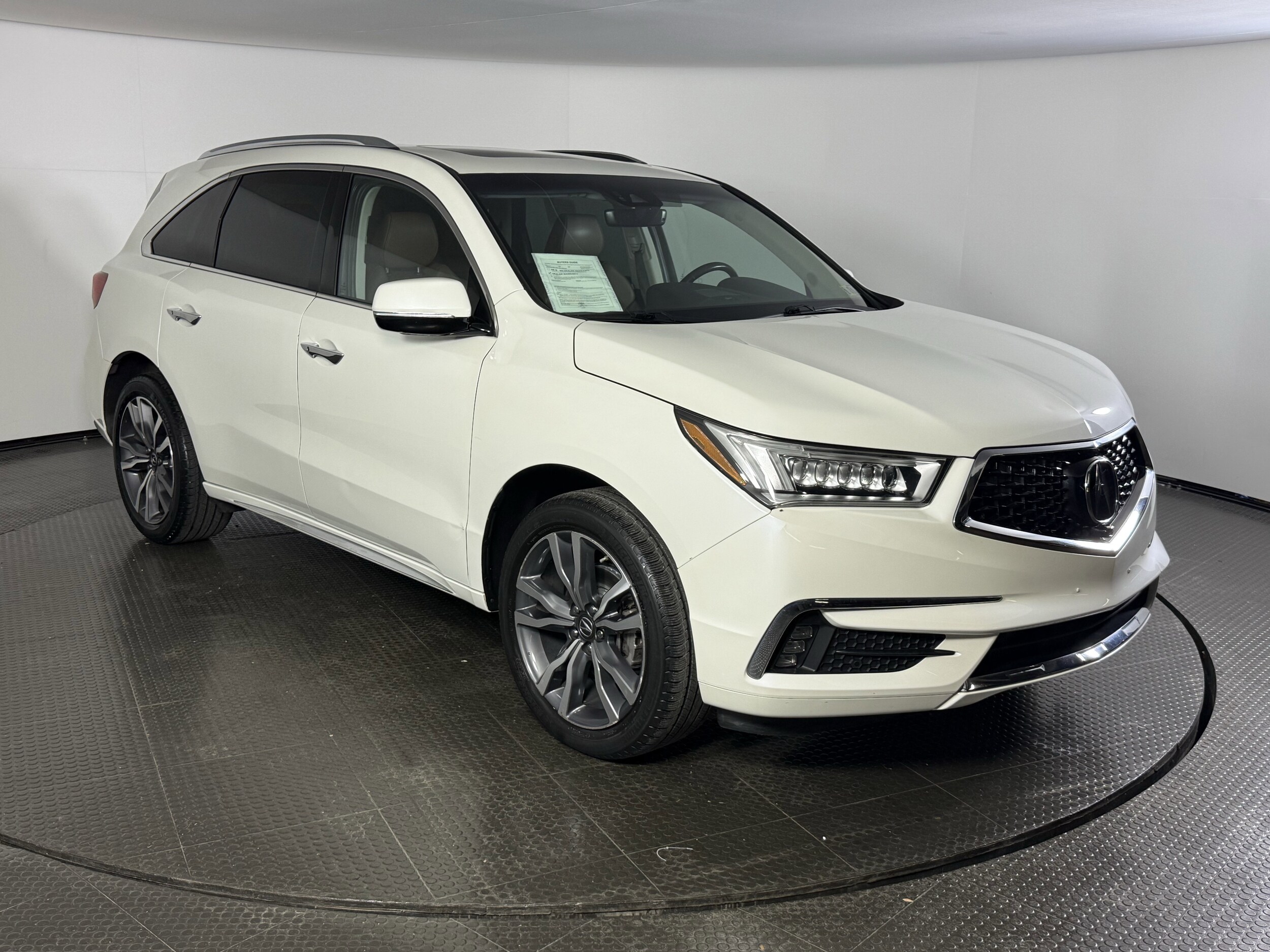 2019 Acura MDX SH-AWD Advance photo 2