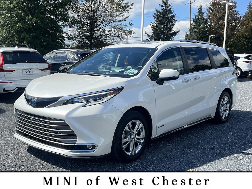 Used 2021 Toyota Sienna Platinum Platinum AWD 7-Passenger