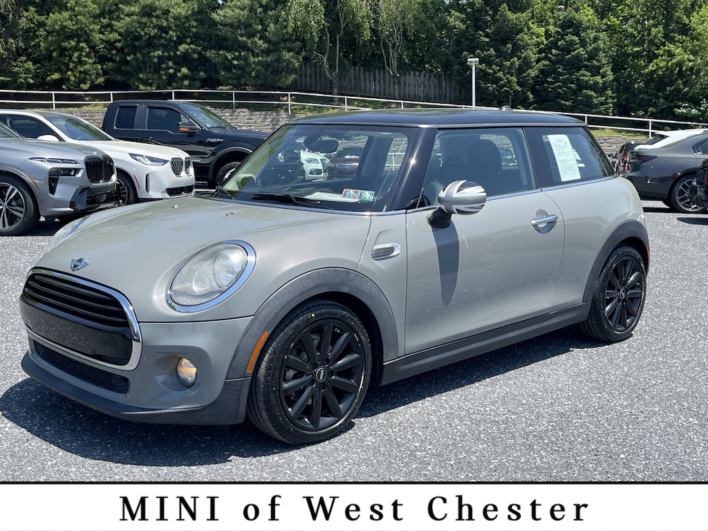 Used 2017 MINI Cooper Cooper FWD