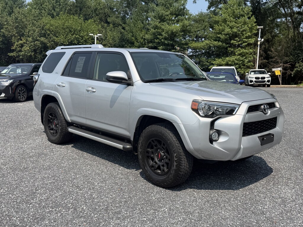 Used 2018 Toyota 4Runner SR5 SR5 4WD