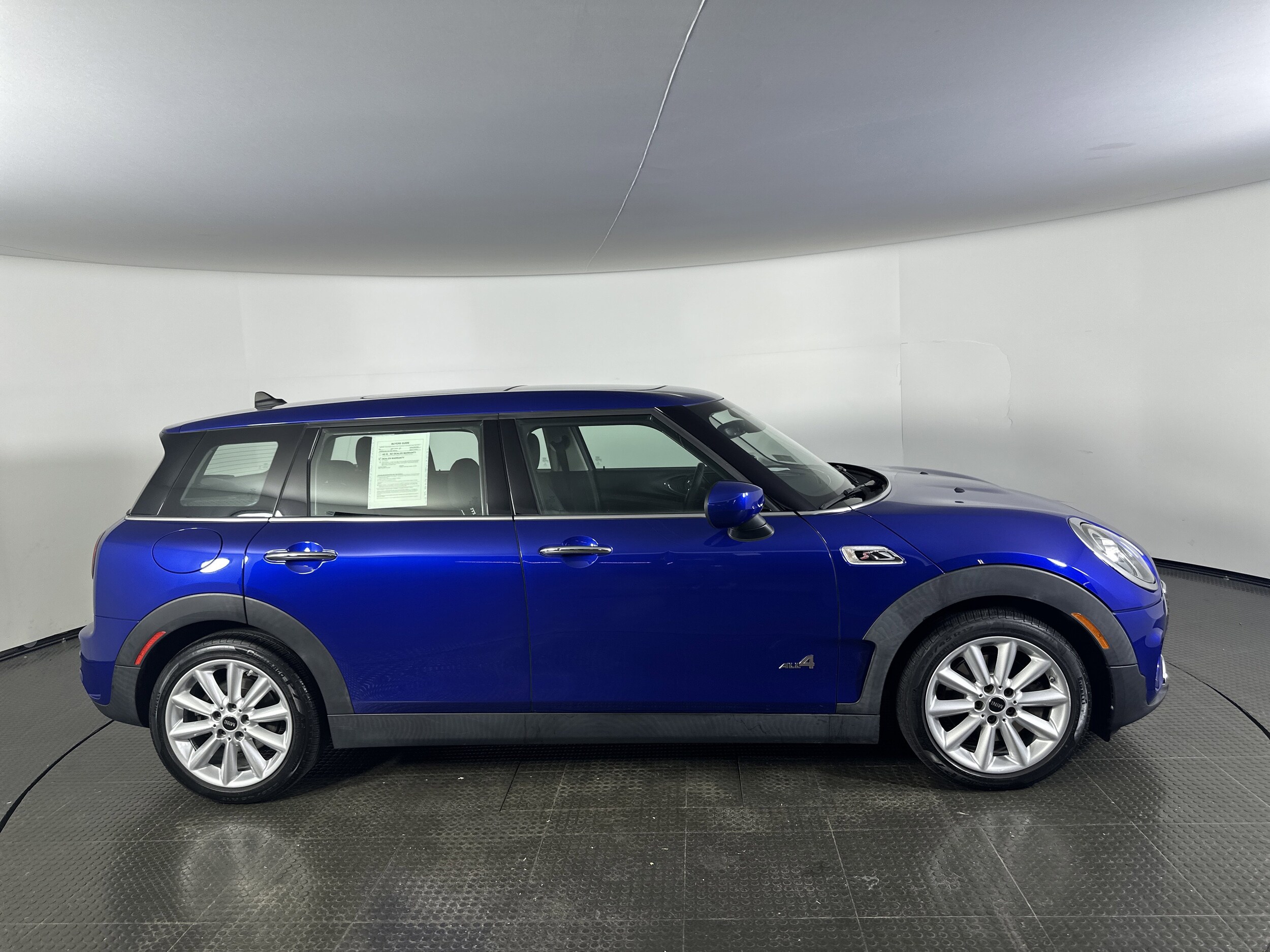 2020 Mini Cooper Base S ALL4 photo 4