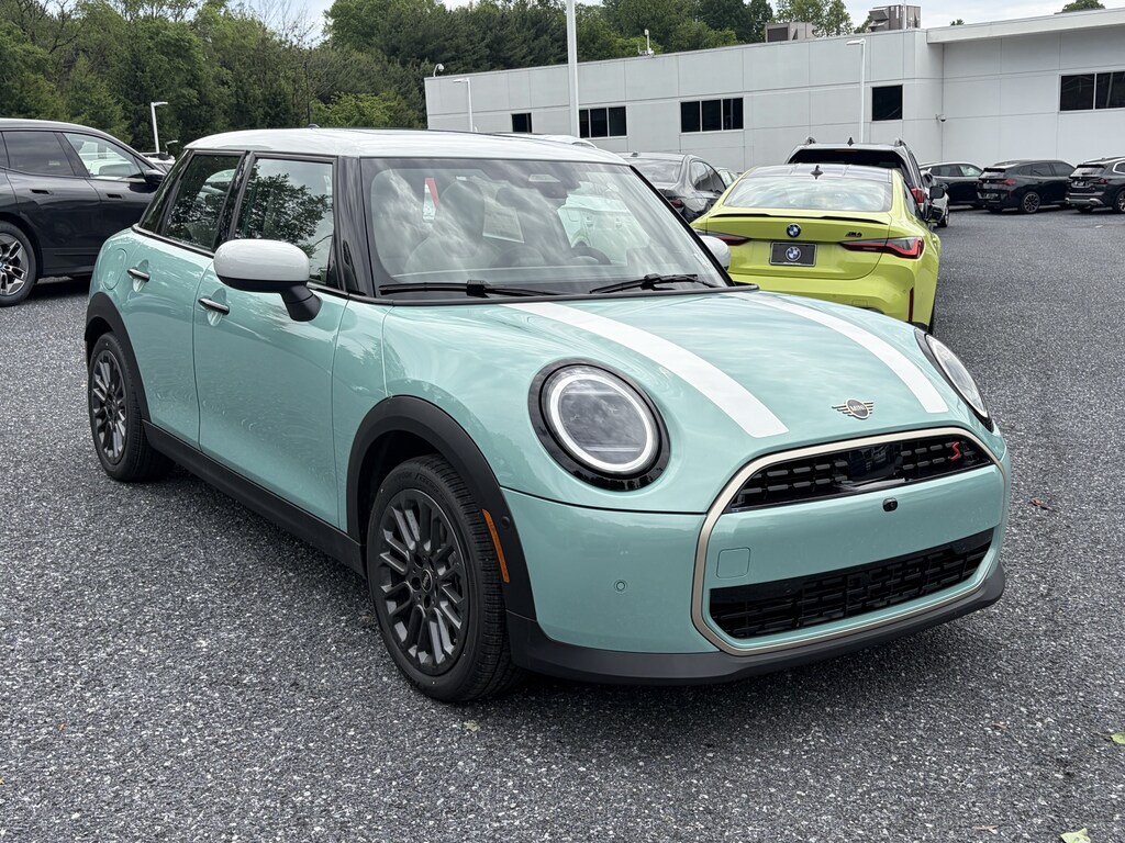 New 2026 MINI Hardtop 4 Door Cooper S Hatchback