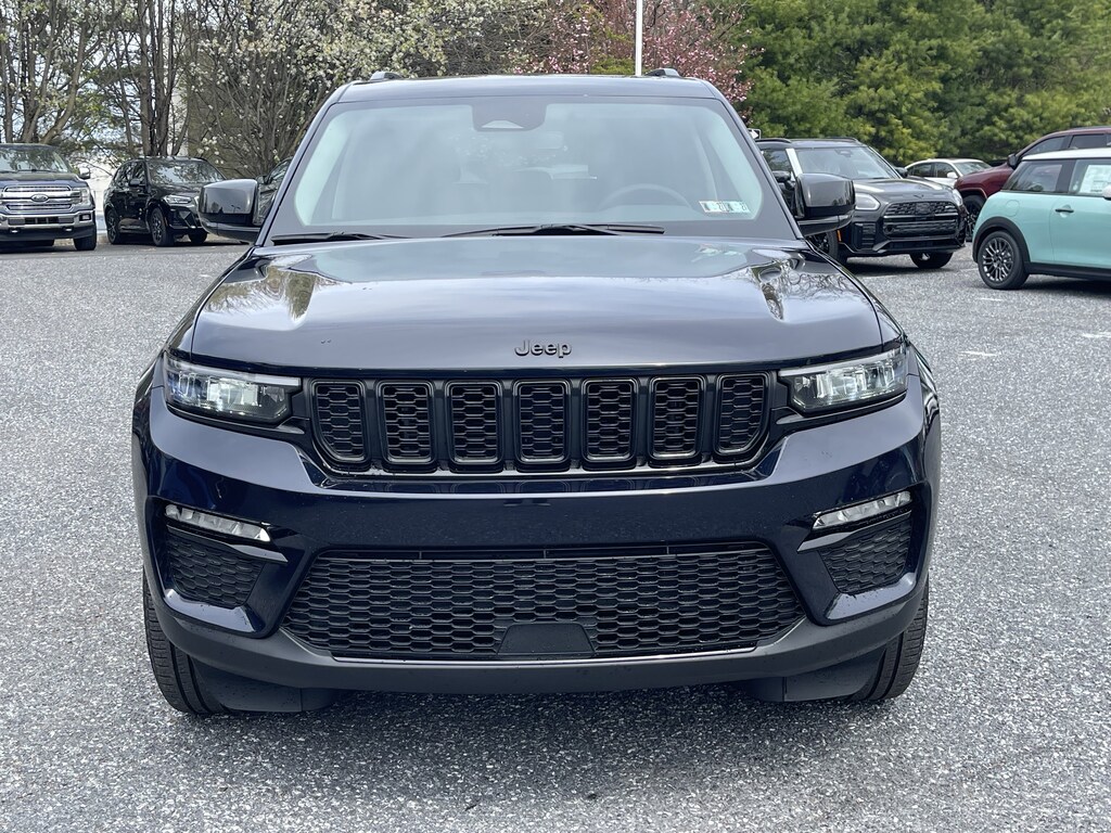 Used 2023 Jeep Grand Cherokee Limited Limited 4x4