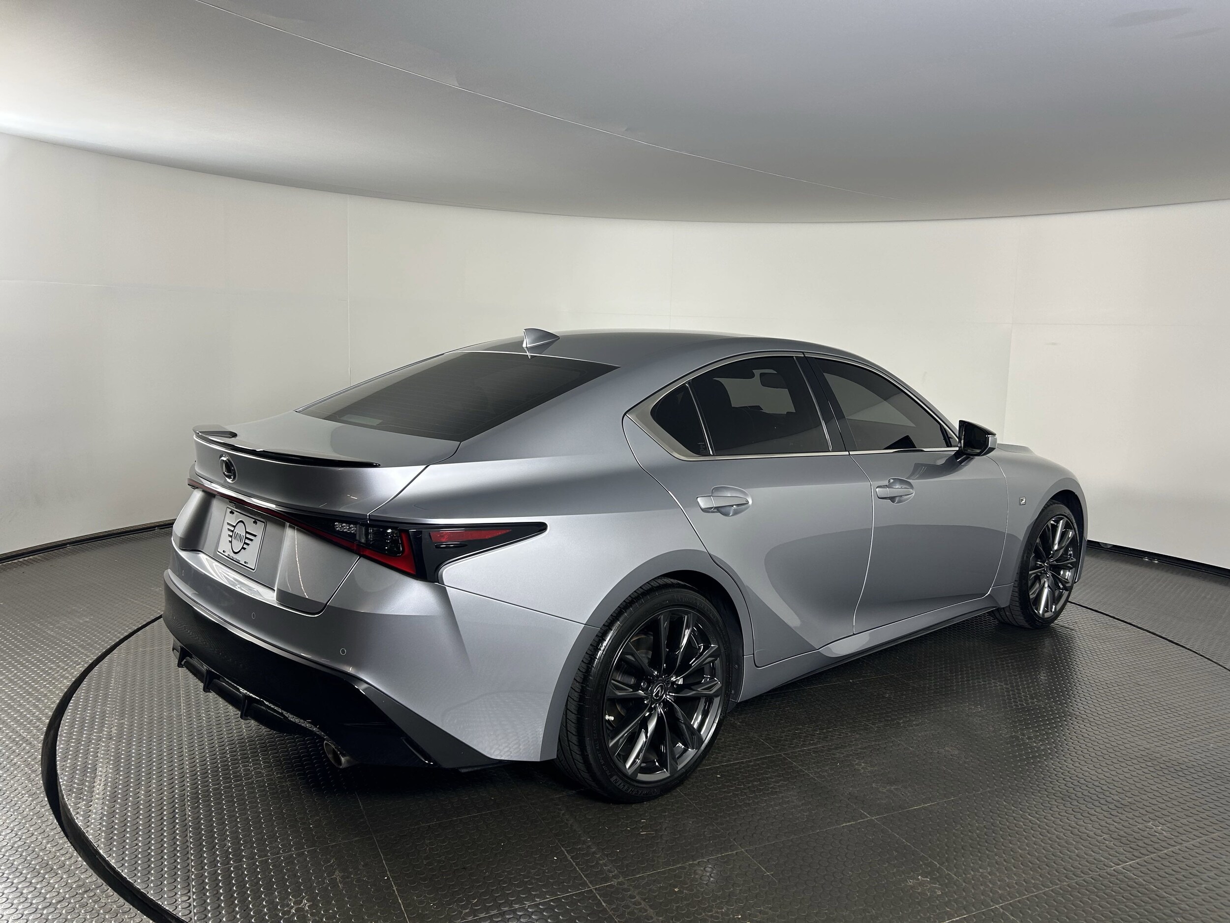 2022 Lexus IS 350 F SPORT AWD photo 4
