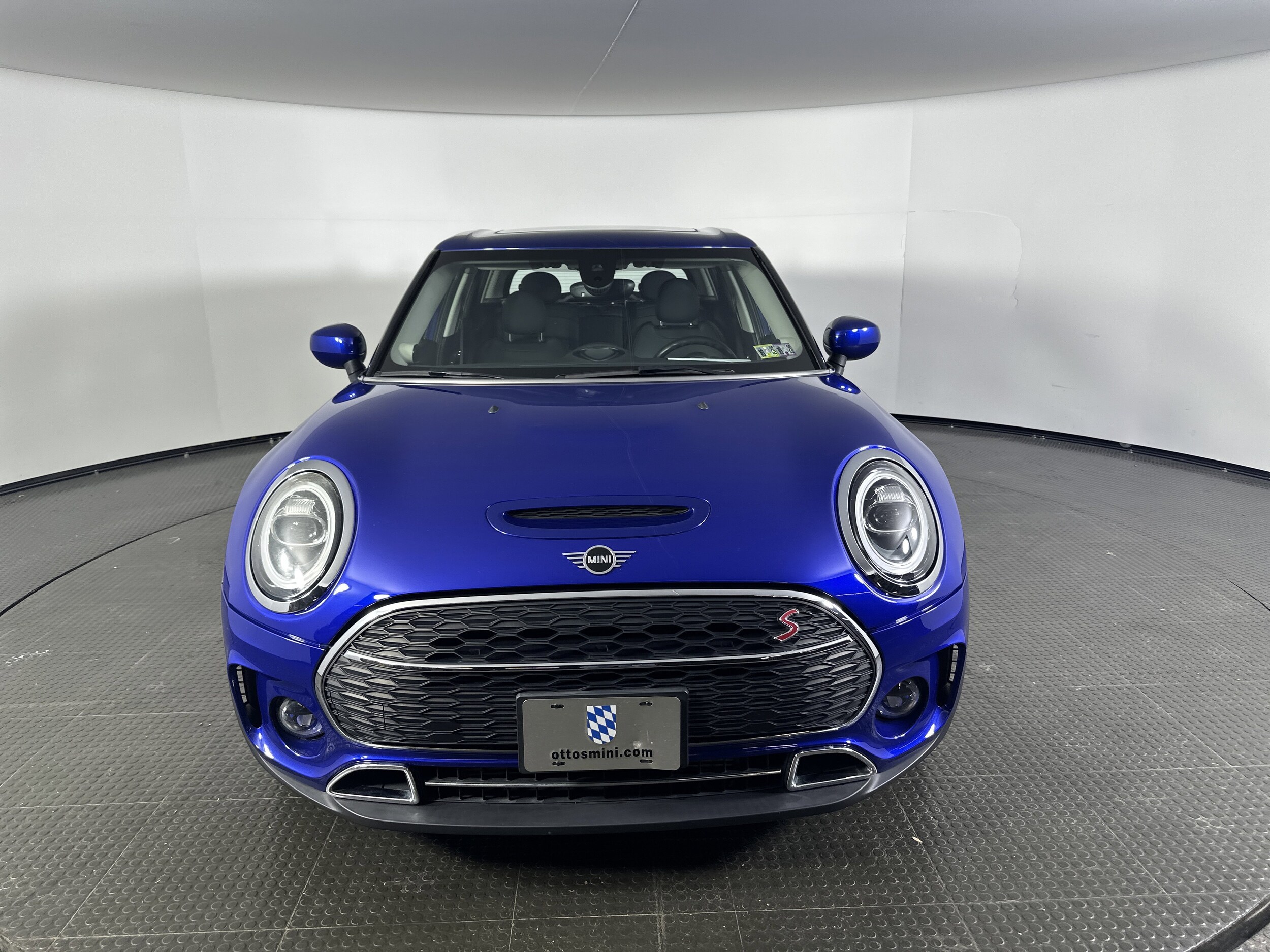 2020 Mini Cooper Base S ALL4 photo 2