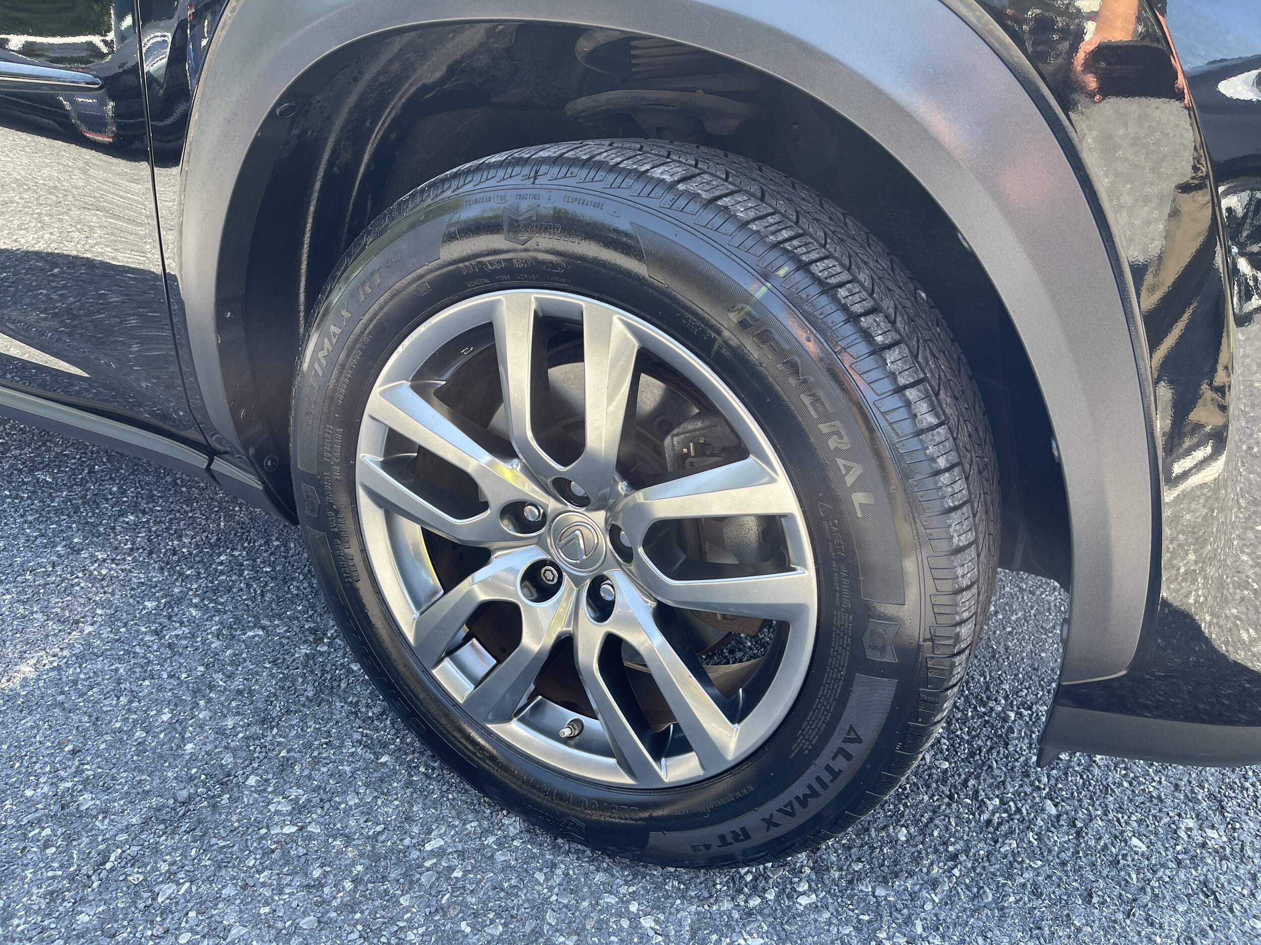 2016 Lexus NX 200t AWD photo 2