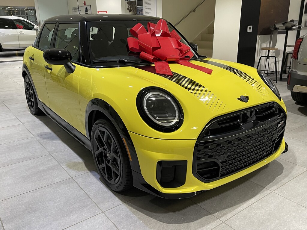 New 2026 MINI Hardtop 4 Door Cooper S Hatchback