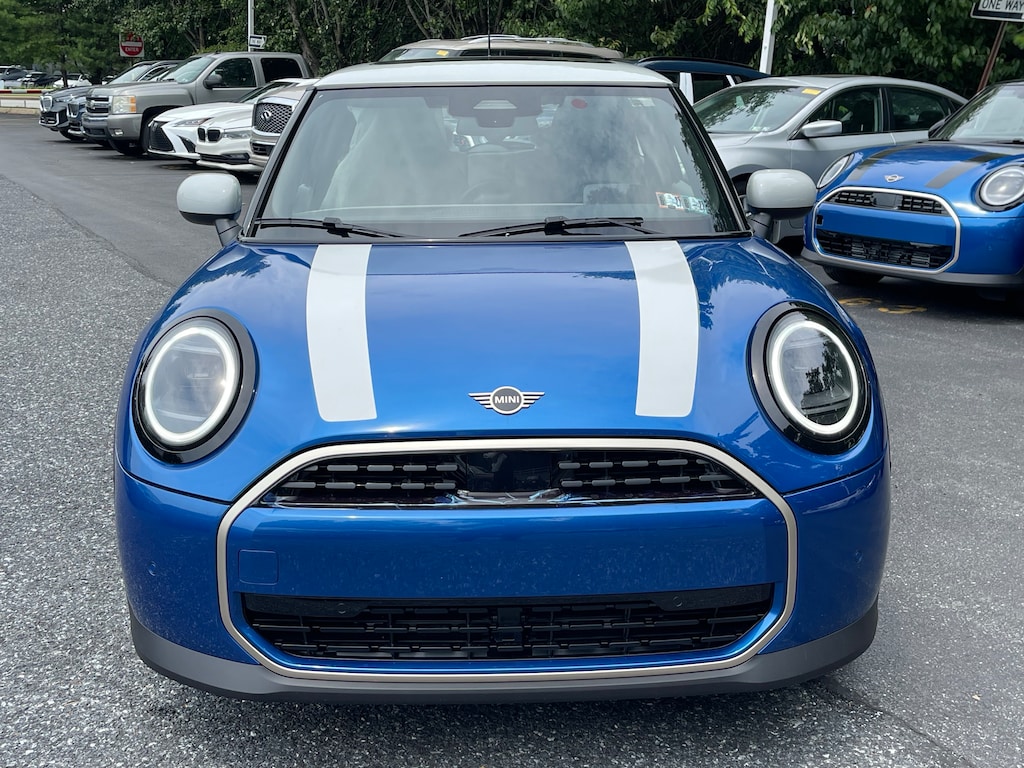 New 2026 MINI Hardtop 2 Door Cooper Hatchback