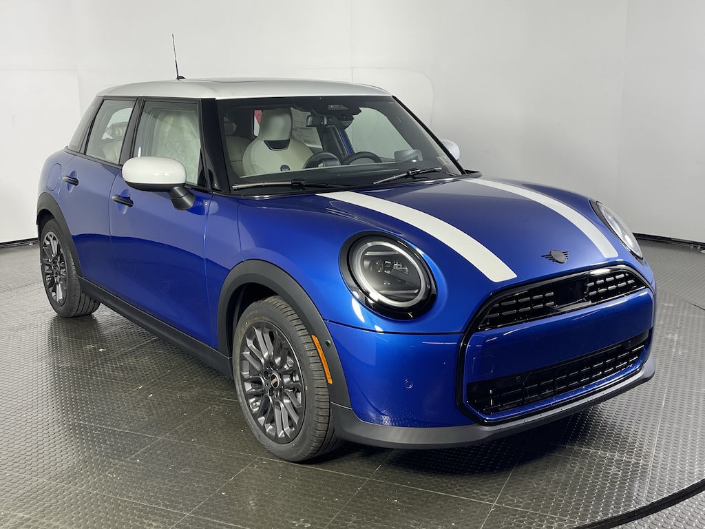New 2026 MINI Hardtop 4 Door Cooper Cooper FWD