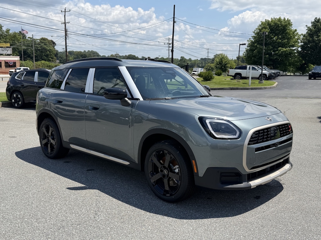 New 2027 MINI Countryman S SUV