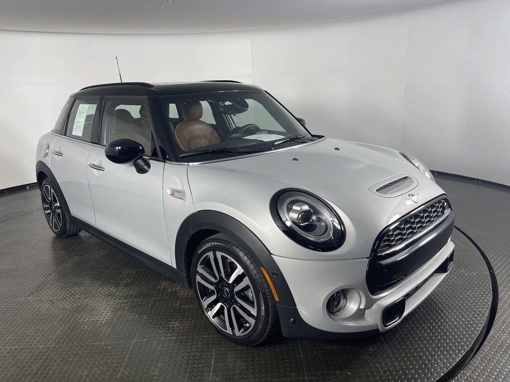 Used 2021 MINI Hardtop 4 Door For Sale at Piazza Auto Group VIN