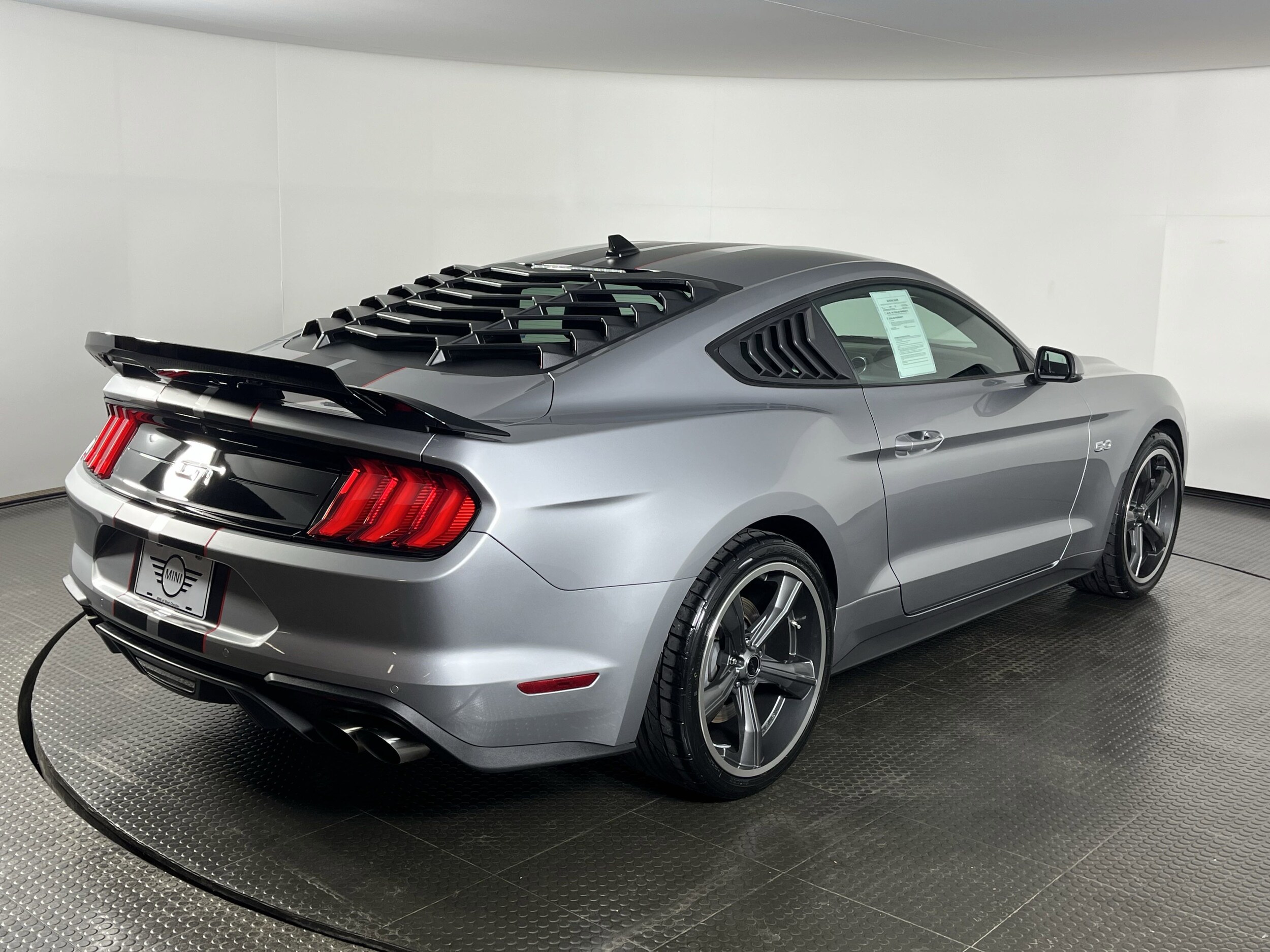 2020 Ford Mustang GT Premium photo 4