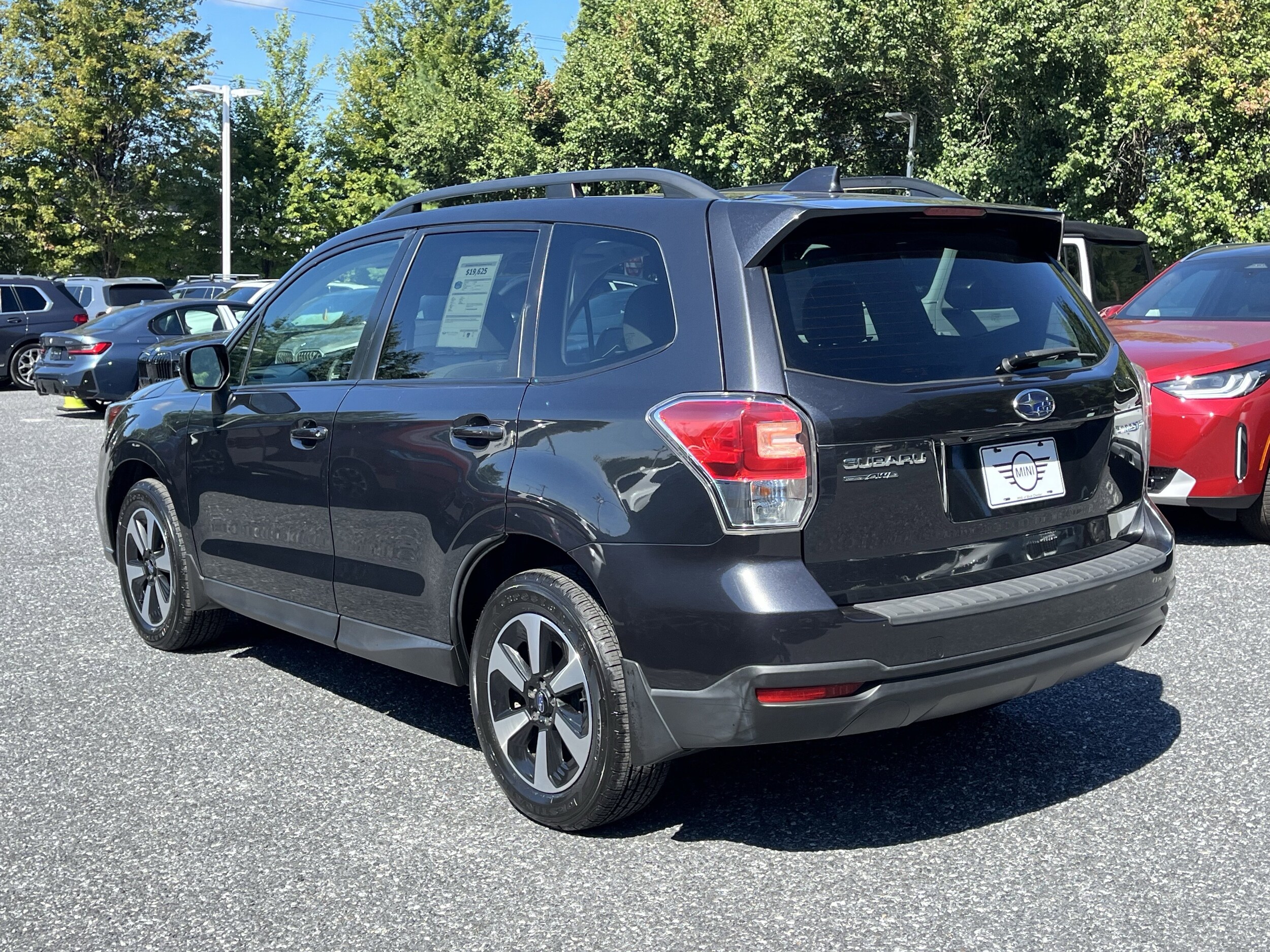 2018 Subaru Forester 2.5i Premium photo 3