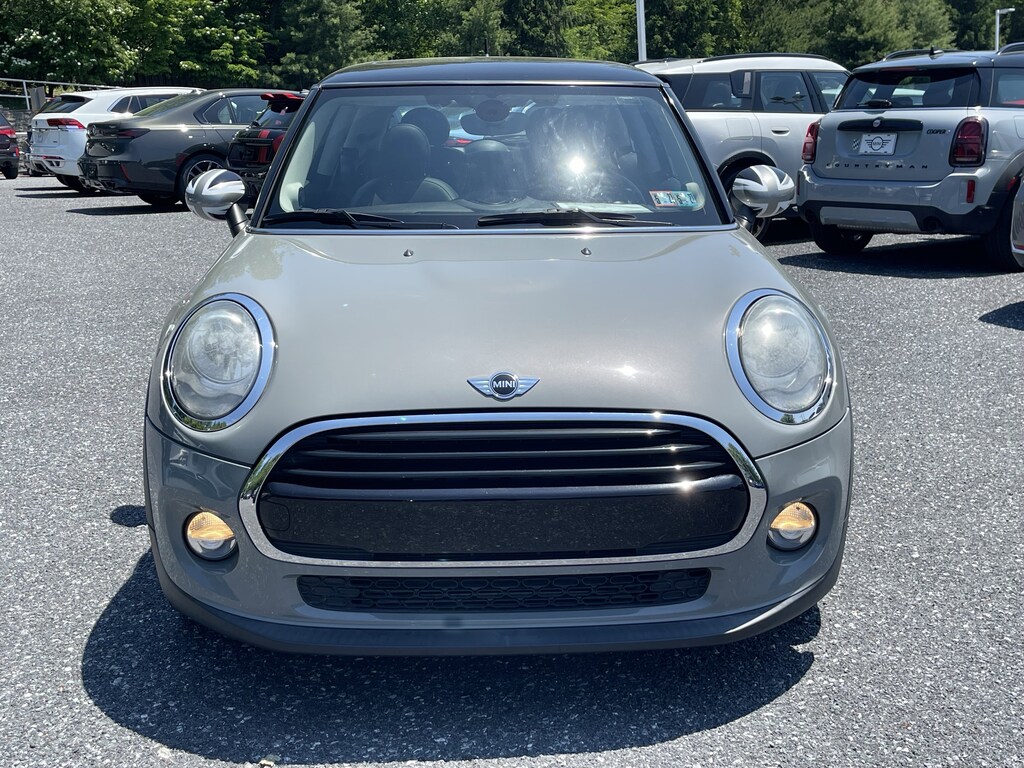 Used 2017 MINI Cooper Cooper FWD
