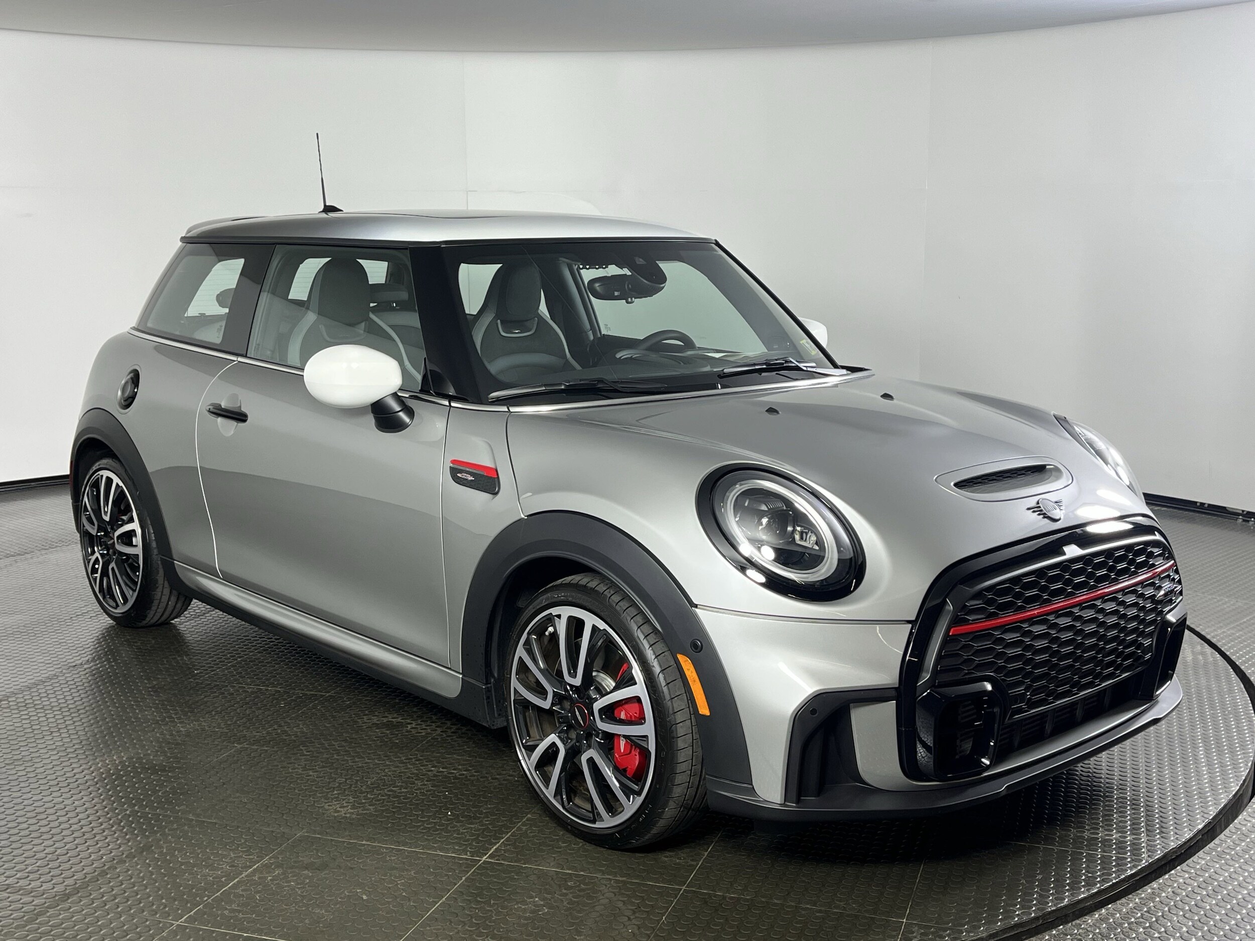 2024 Mini Cooper Hardtop John Cooper Works photo 3