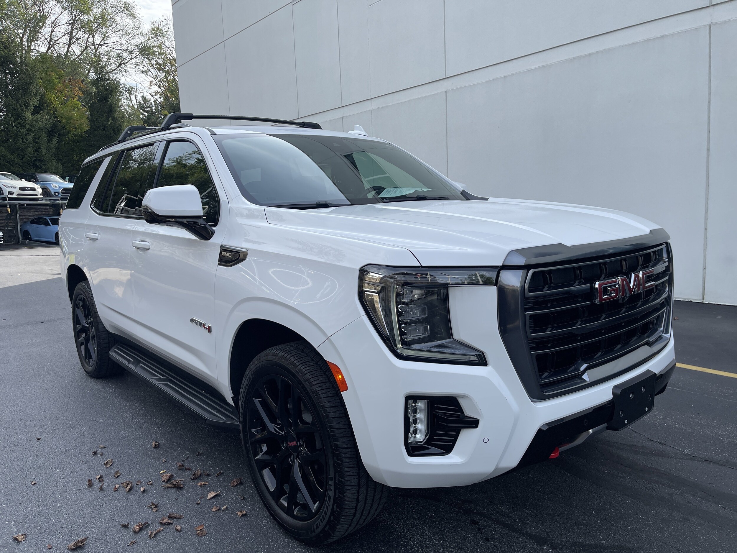 2023 Gmc Yukon AT4 photo 2