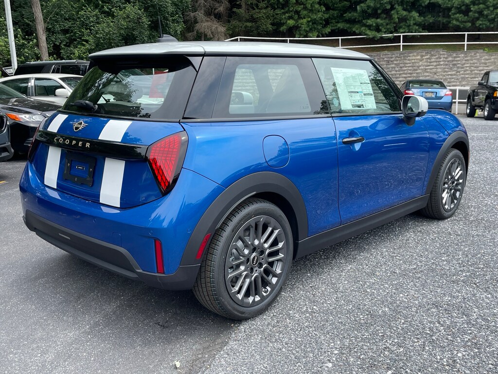 New 2026 MINI Hardtop 2 Door Cooper Hatchback