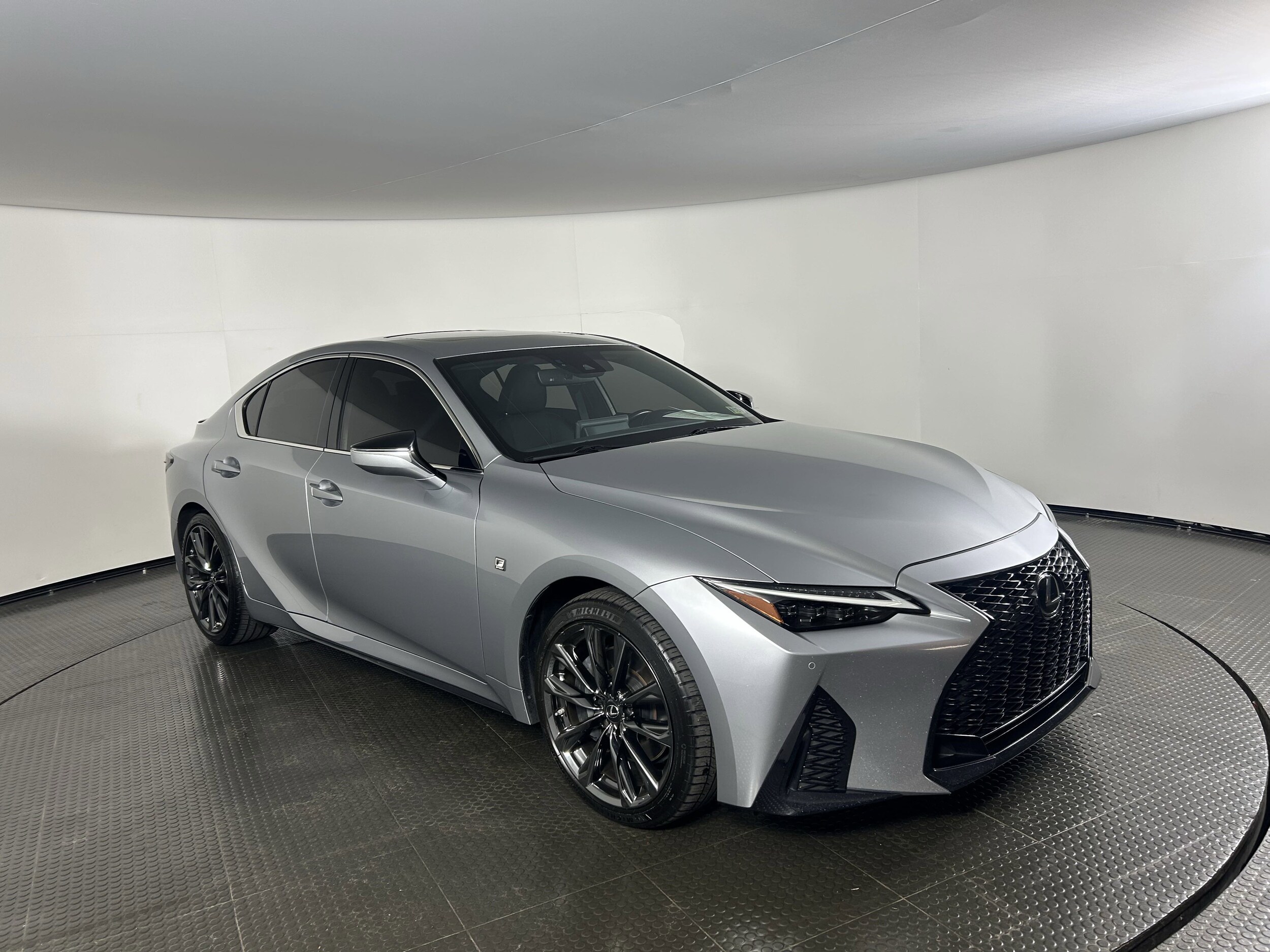 2022 Lexus IS 350 F SPORT AWD photo 2