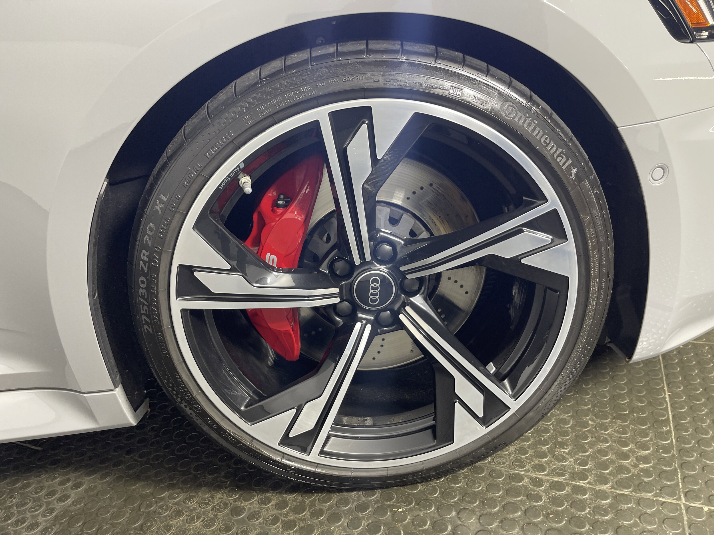 2024 Audi RS 5 photo 4