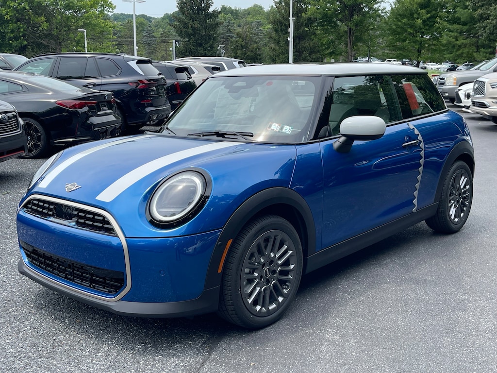 New 2026 MINI Hardtop 2 Door Cooper Hatchback