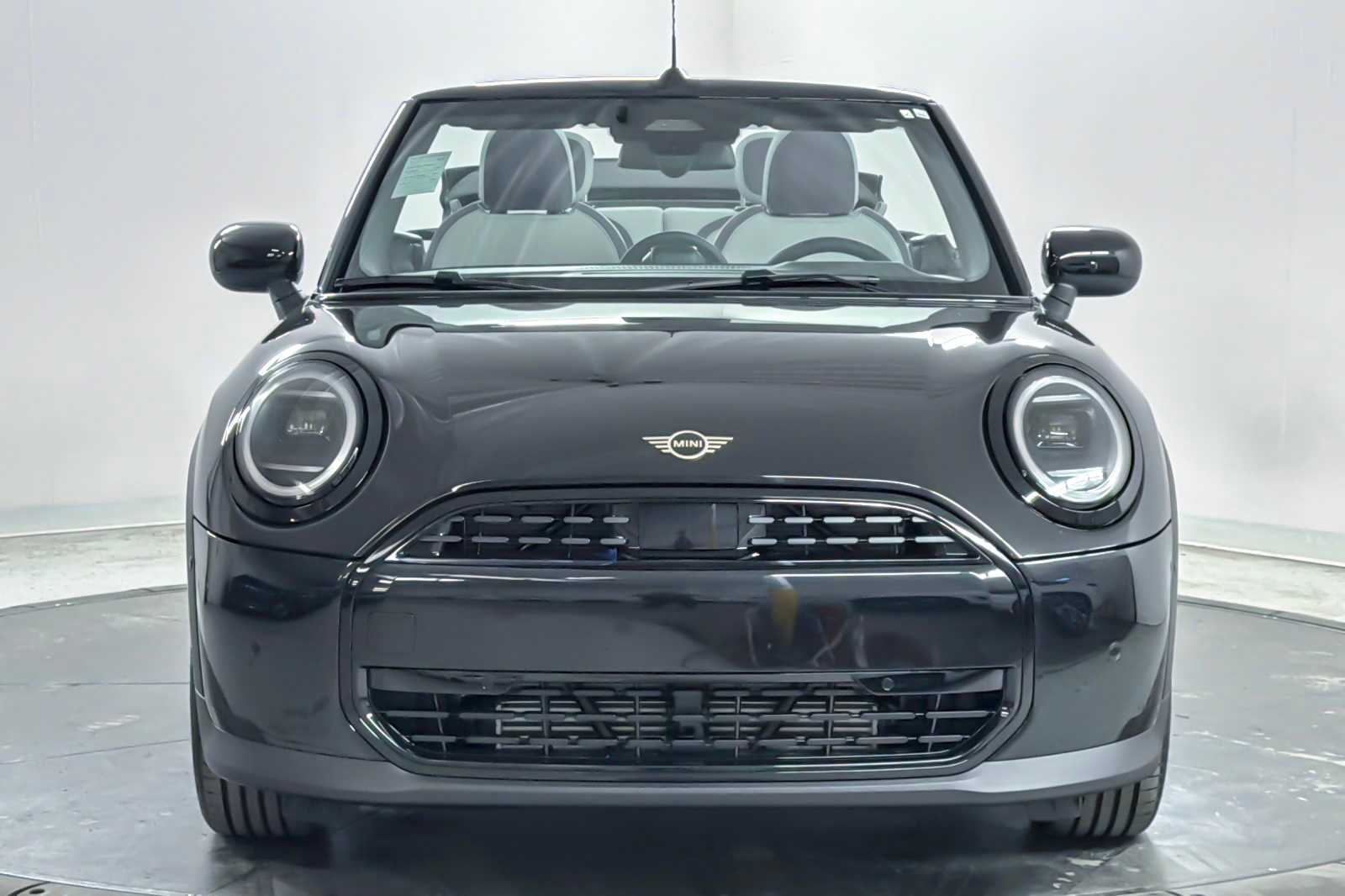 Thumbnail: 2026 MINI Cooper Convertible - 11