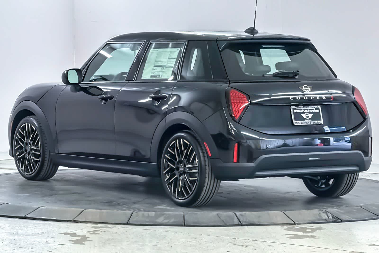 Thumbnail: 2026 MINI Cooper Hardtop - 6