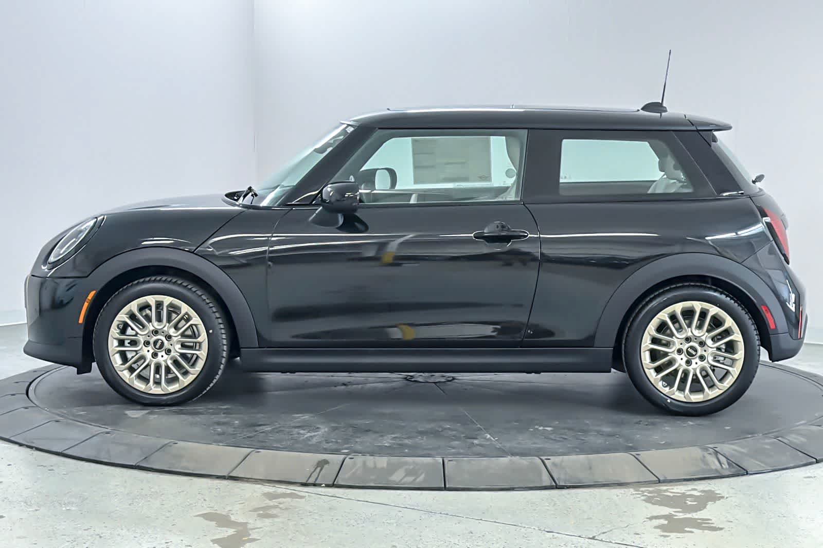 Thumbnail: 2026 MINI Cooper Hardtop - 5