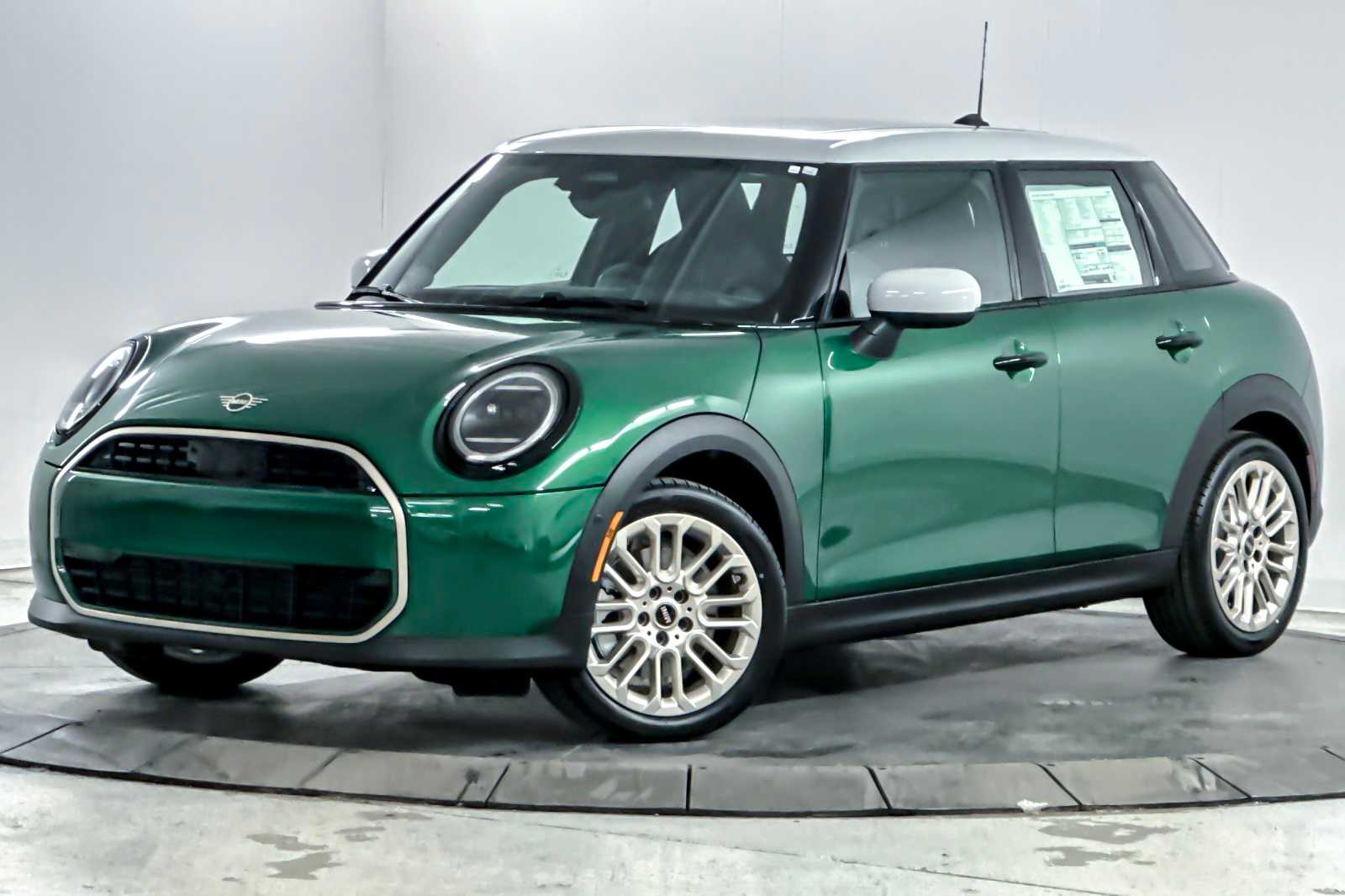 Thumbnail: 2026 MINI Cooper Hardtop - 1