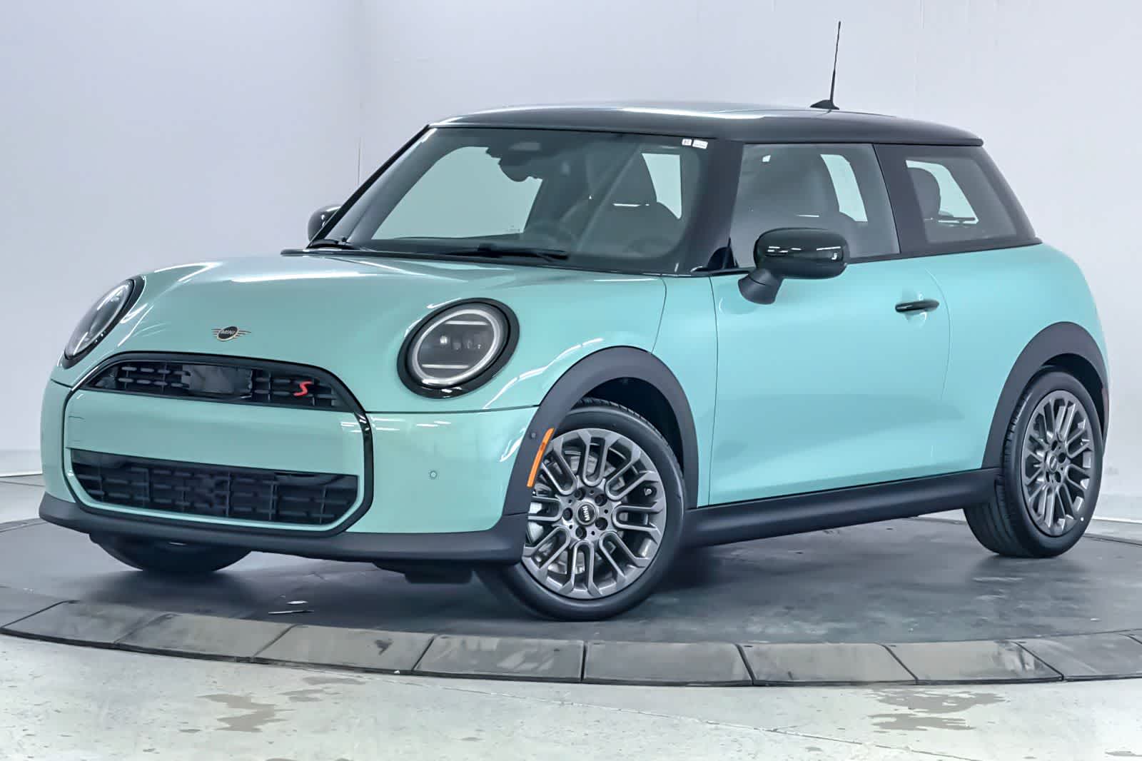 Thumbnail: 2026 MINI Cooper Hardtop - 1