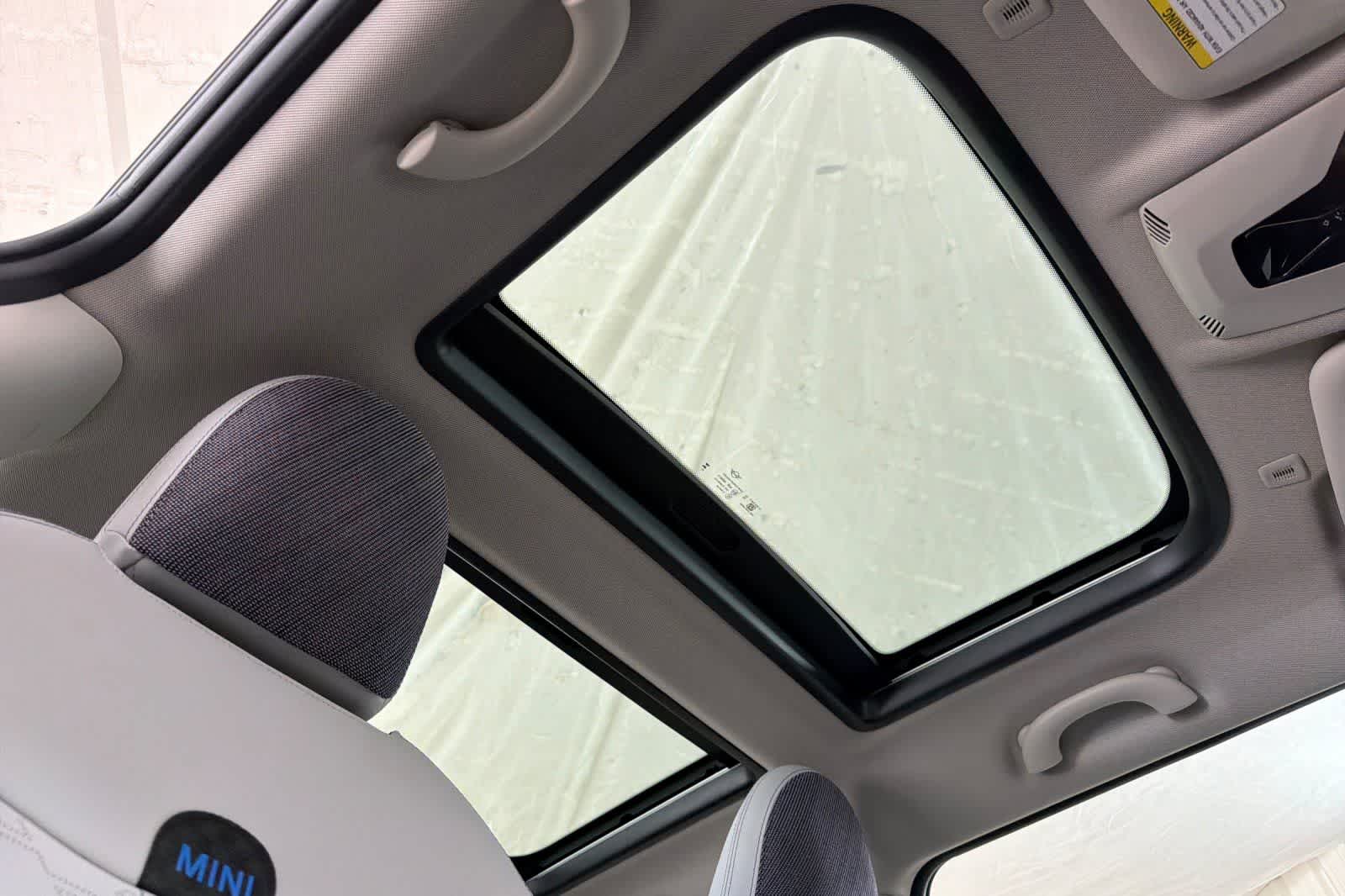 Thumbnail: 2026 MINI Cooper Hardtop - 17