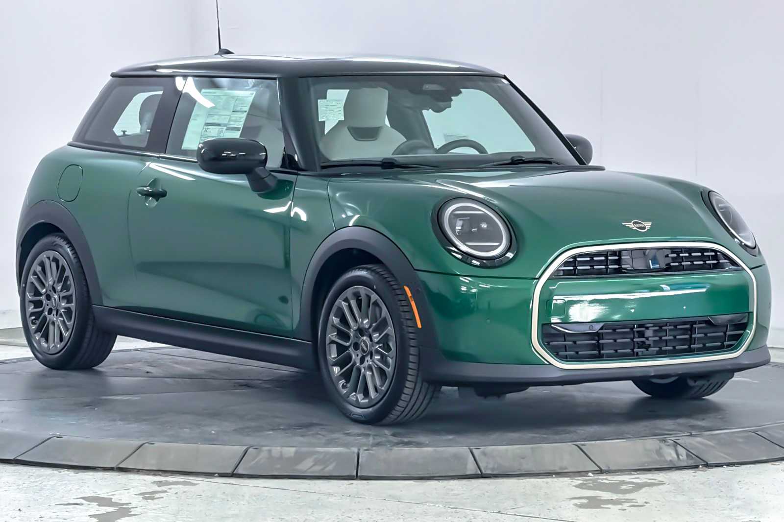 Thumbnail: 2026 MINI Cooper Hardtop - 9