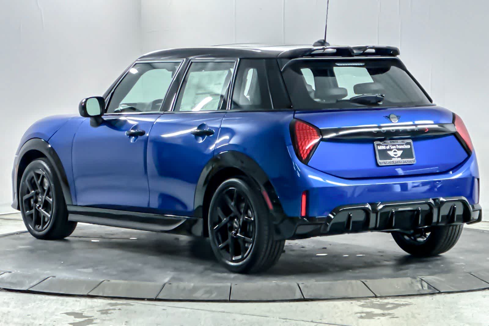 Thumbnail: 2026 MINI Cooper Hardtop - 6