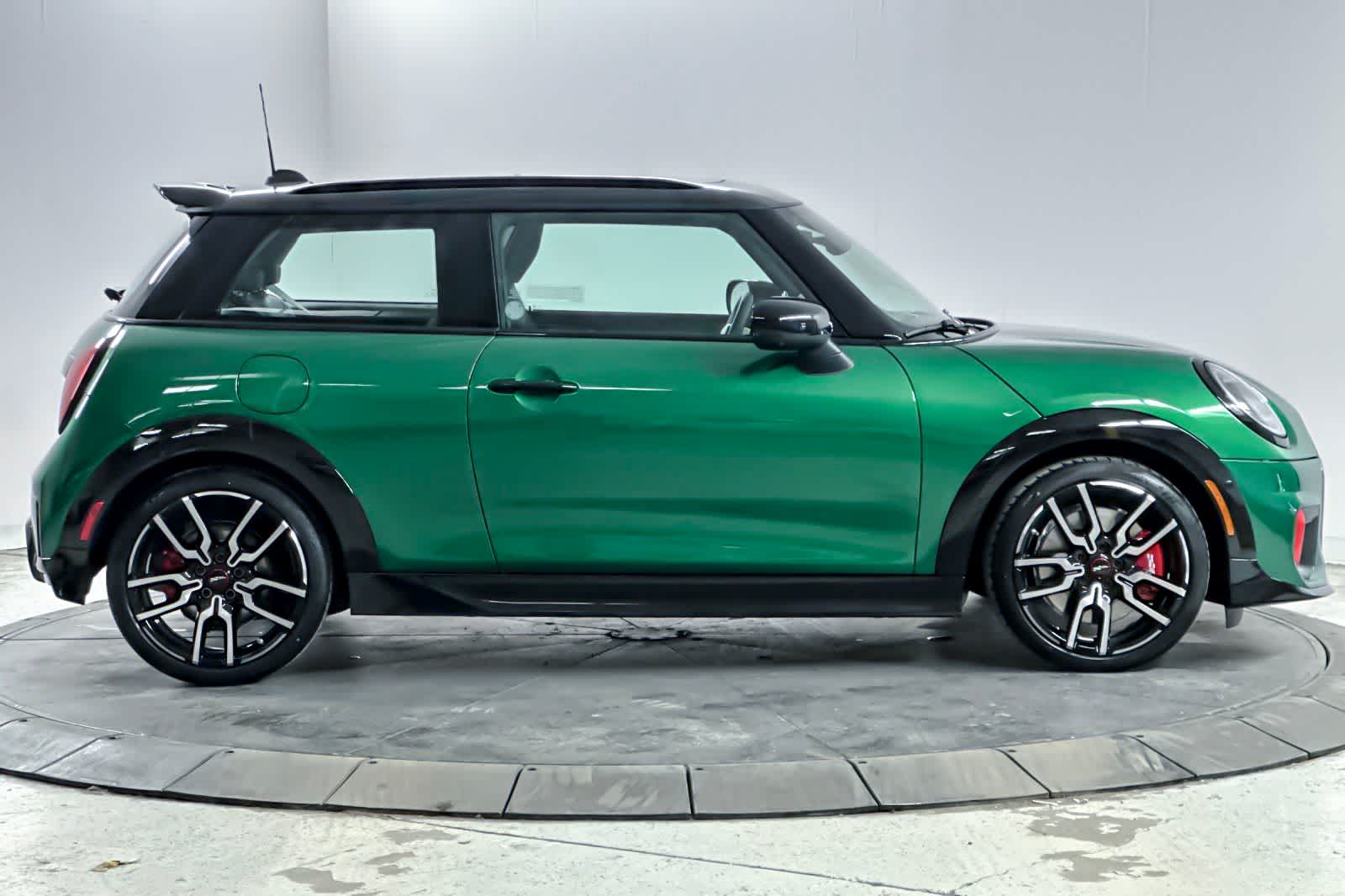 Thumbnail: 2026 MINI Cooper Hardtop - 8