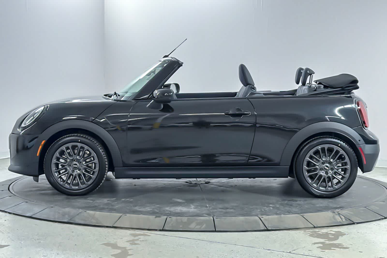 Thumbnail: 2026 MINI Cooper Convertible - 5
