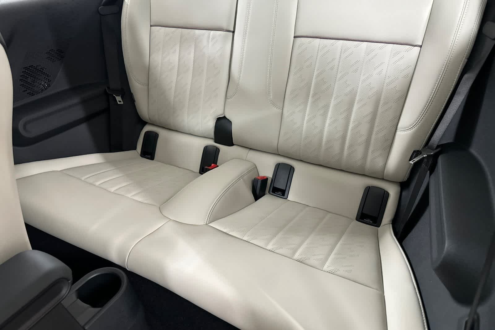 Thumbnail: 2025 MINI Cooper Hardtop - 4